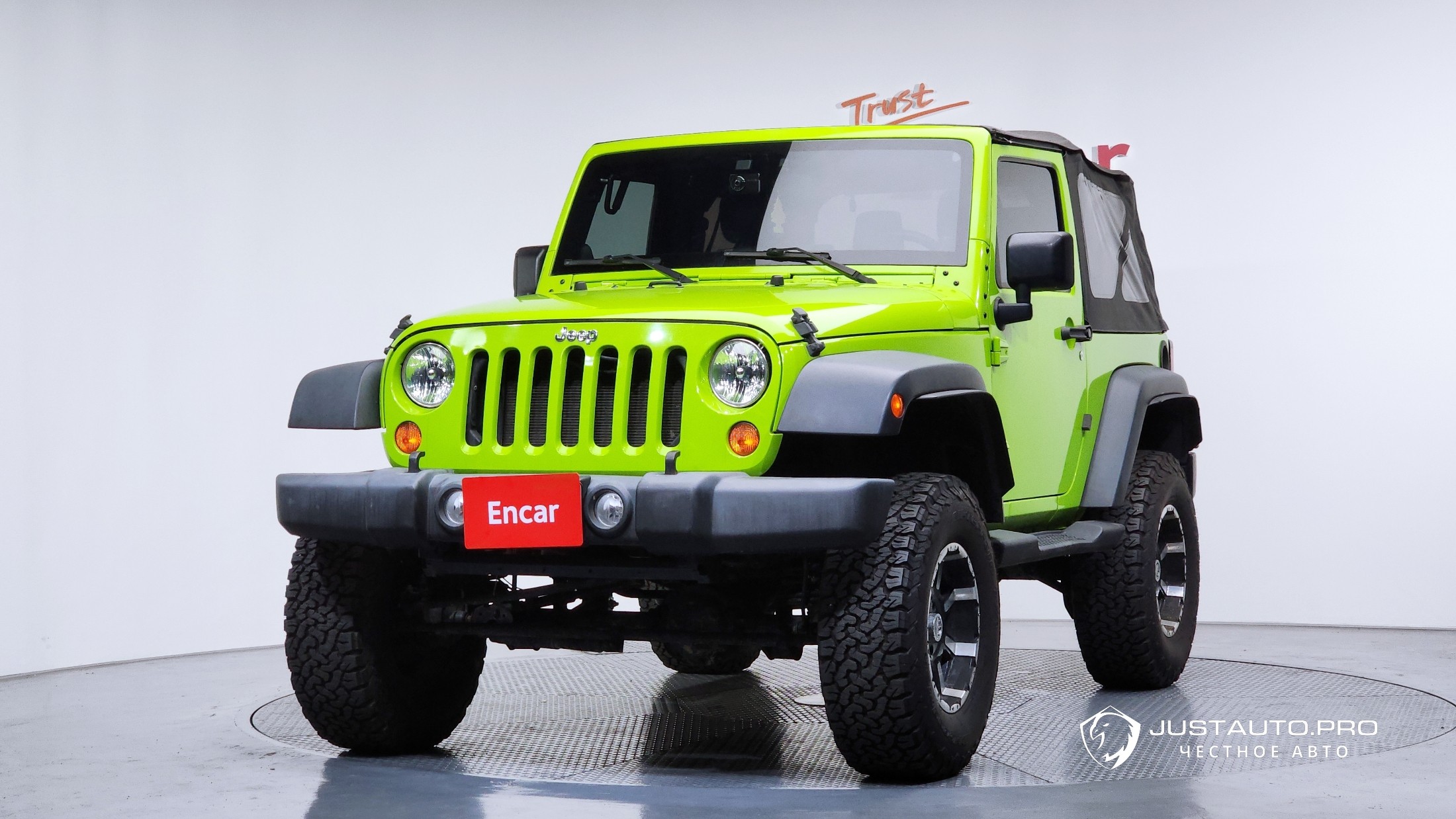 Автомобиль Jeep Wrangler