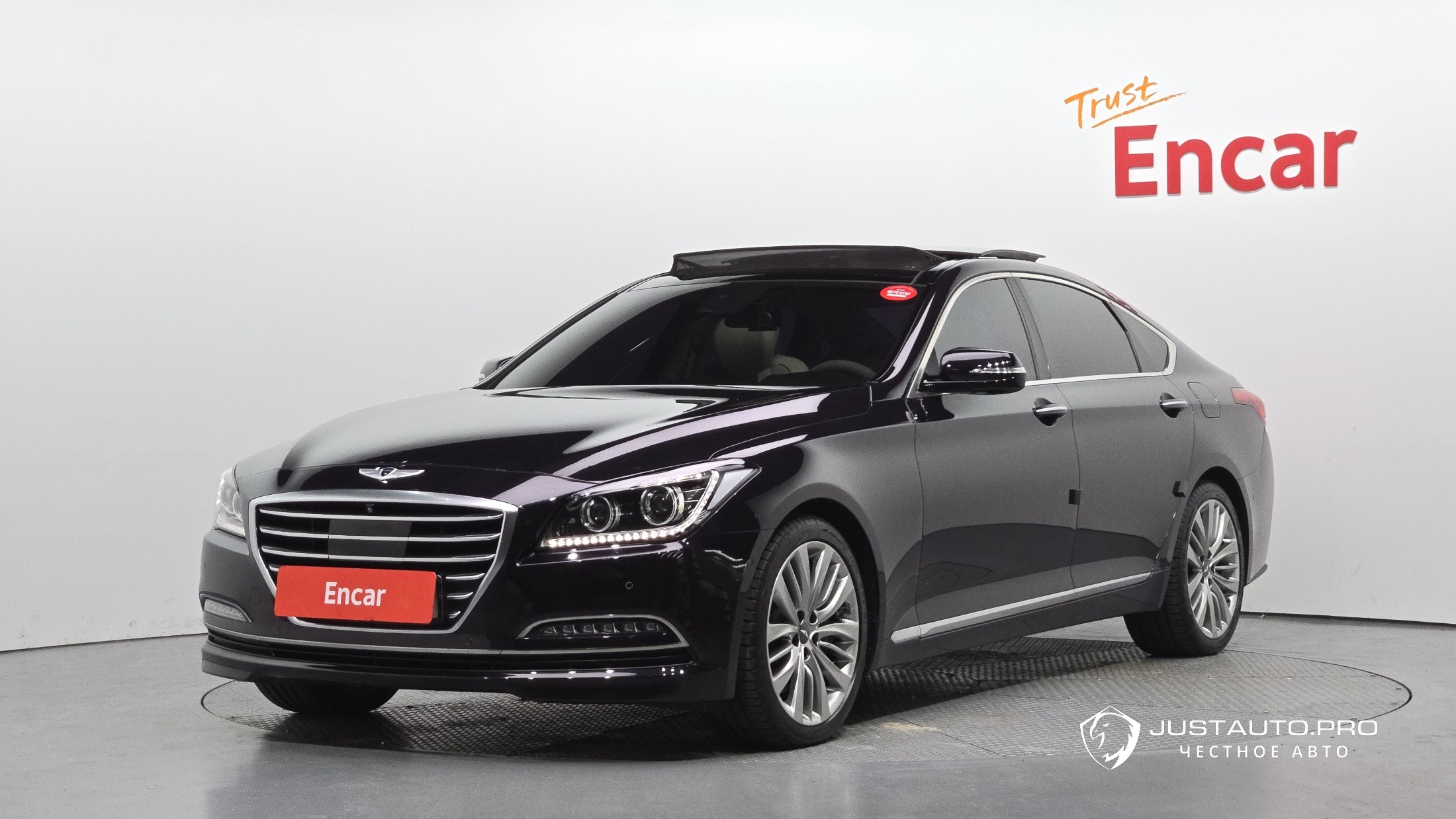 Автомобиль Hyundai Genesis
