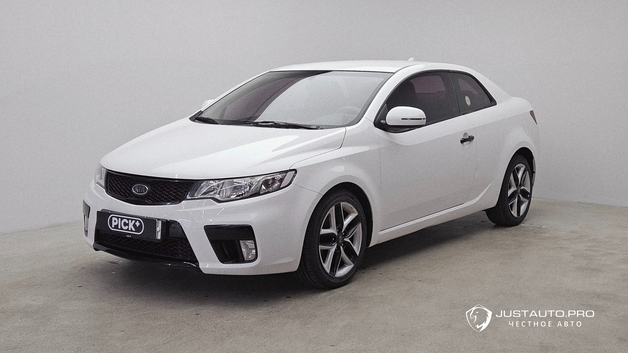 Автомобиль Kia Porte
