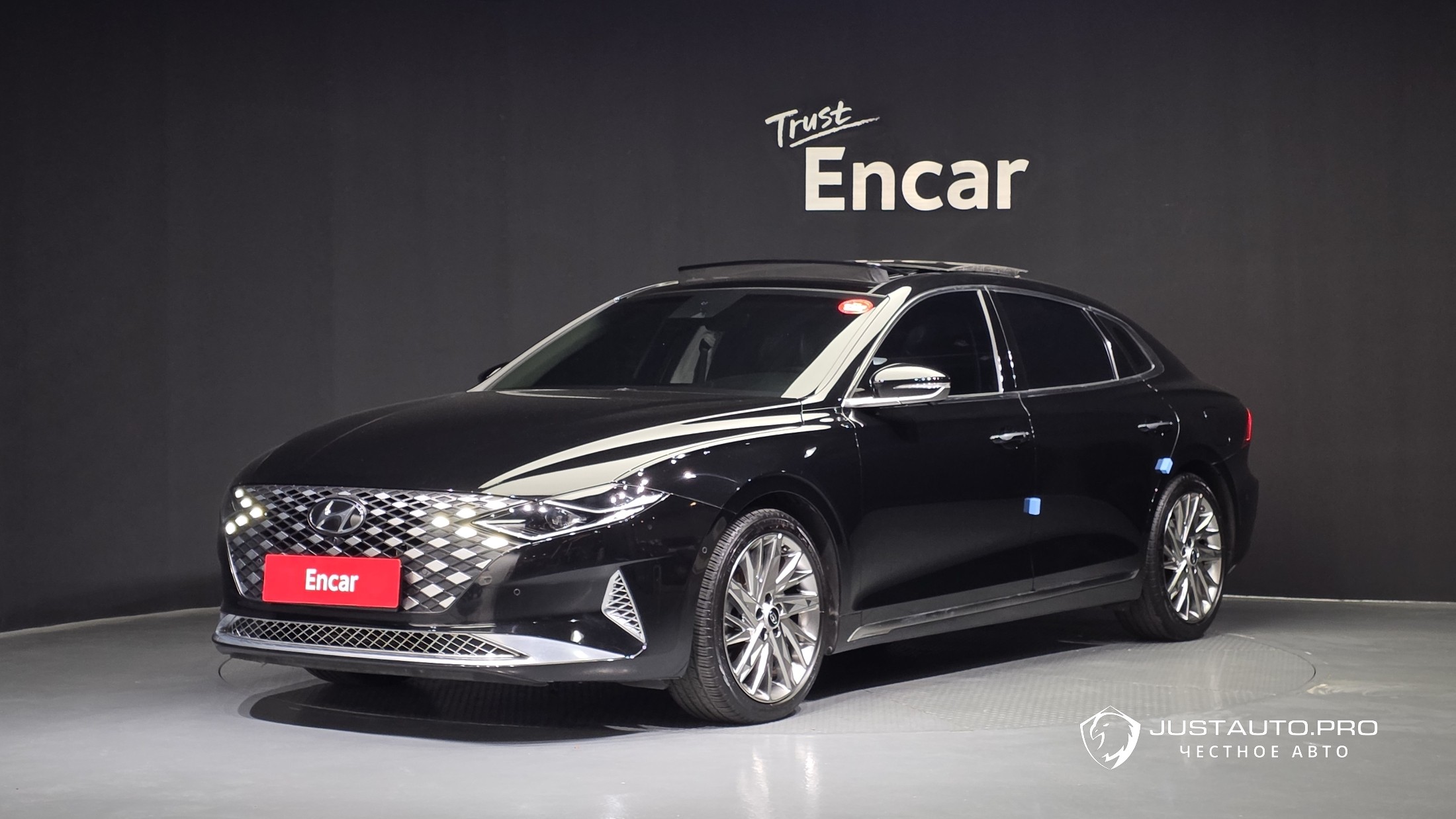 Автомобиль Hyundai Grandeur