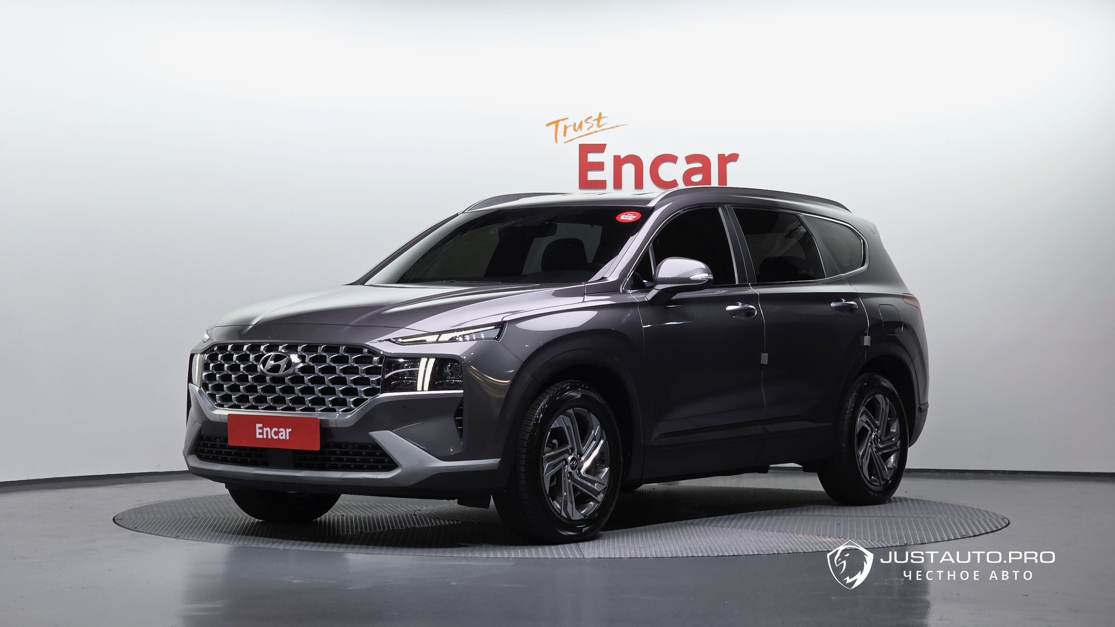 Автомобиль Hyundai Santafe