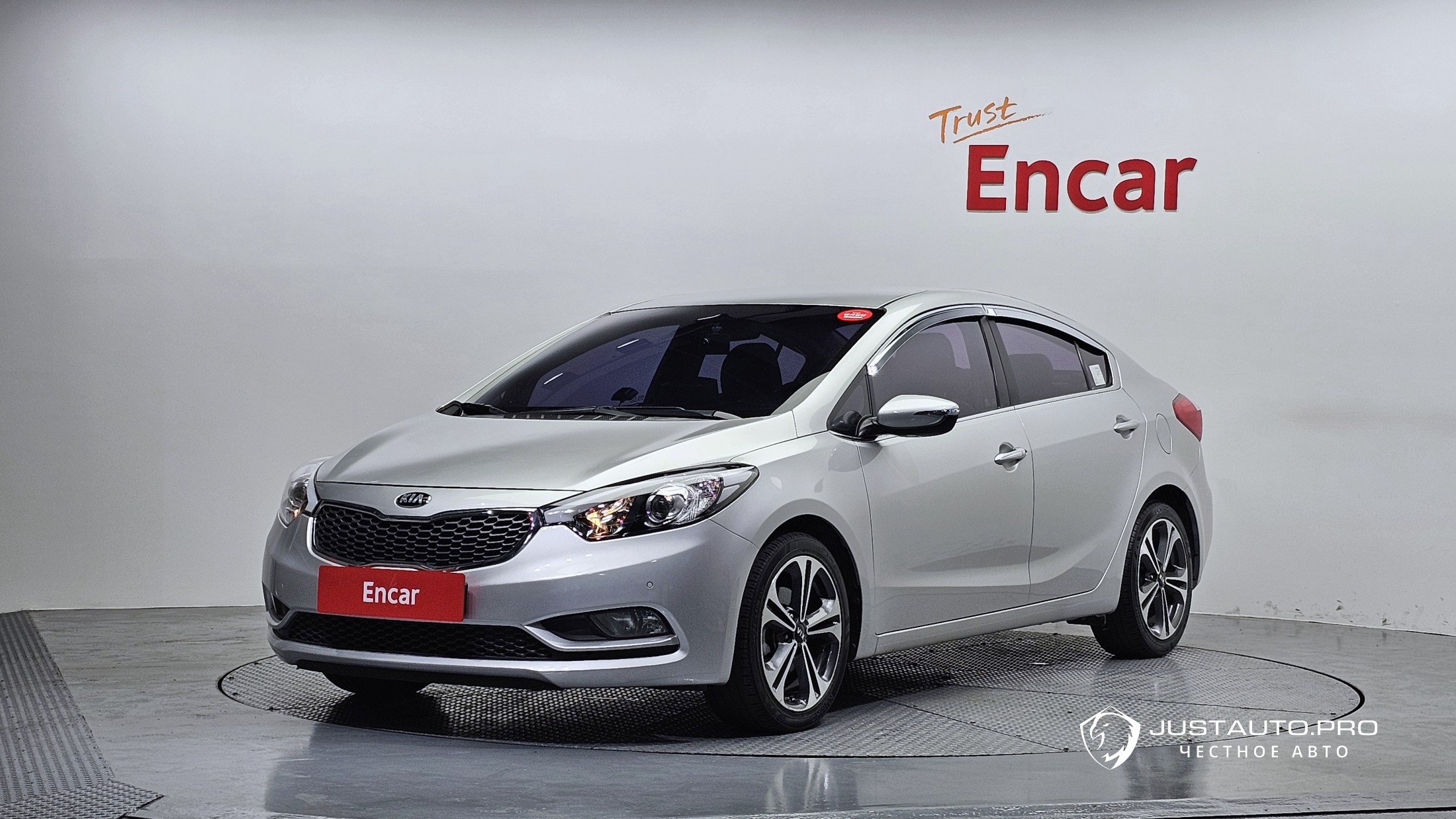 Автомобиль Kia K3