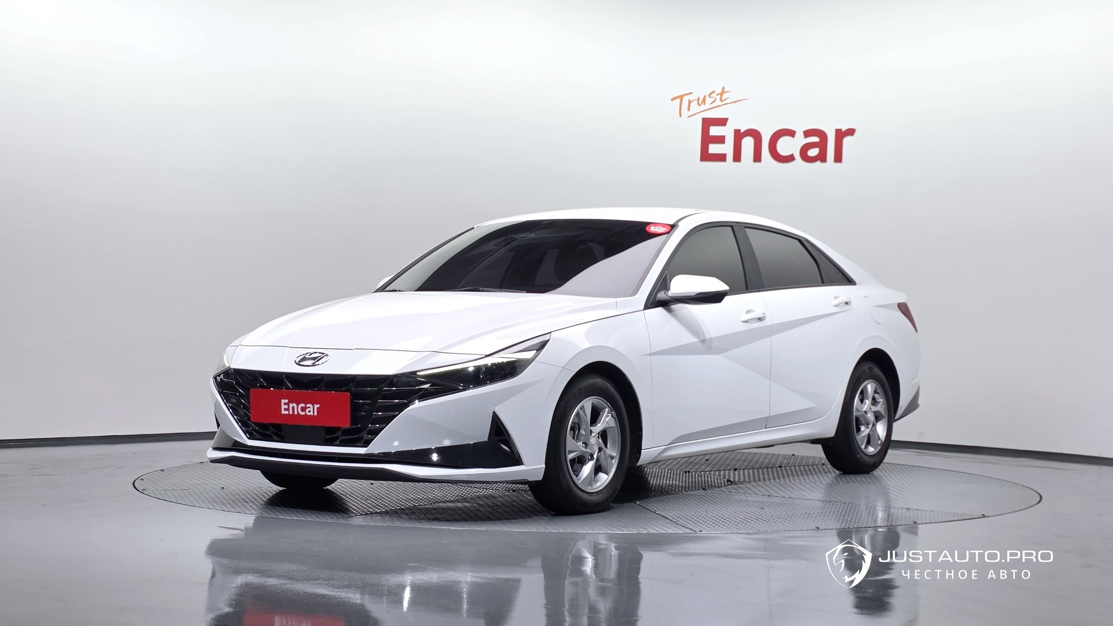 Автомобиль Hyundai AVANTE