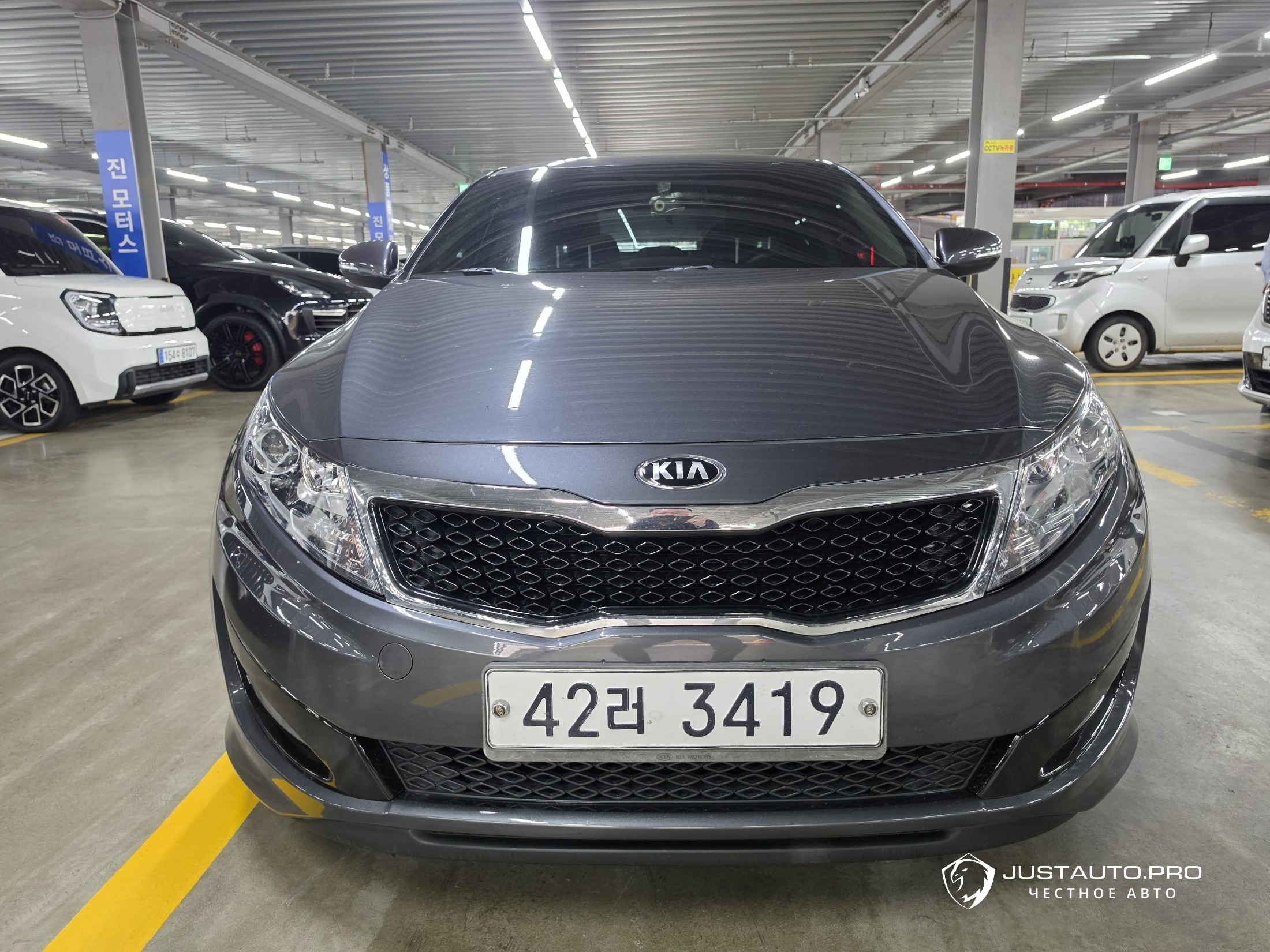 Автомобиль Kia K5
