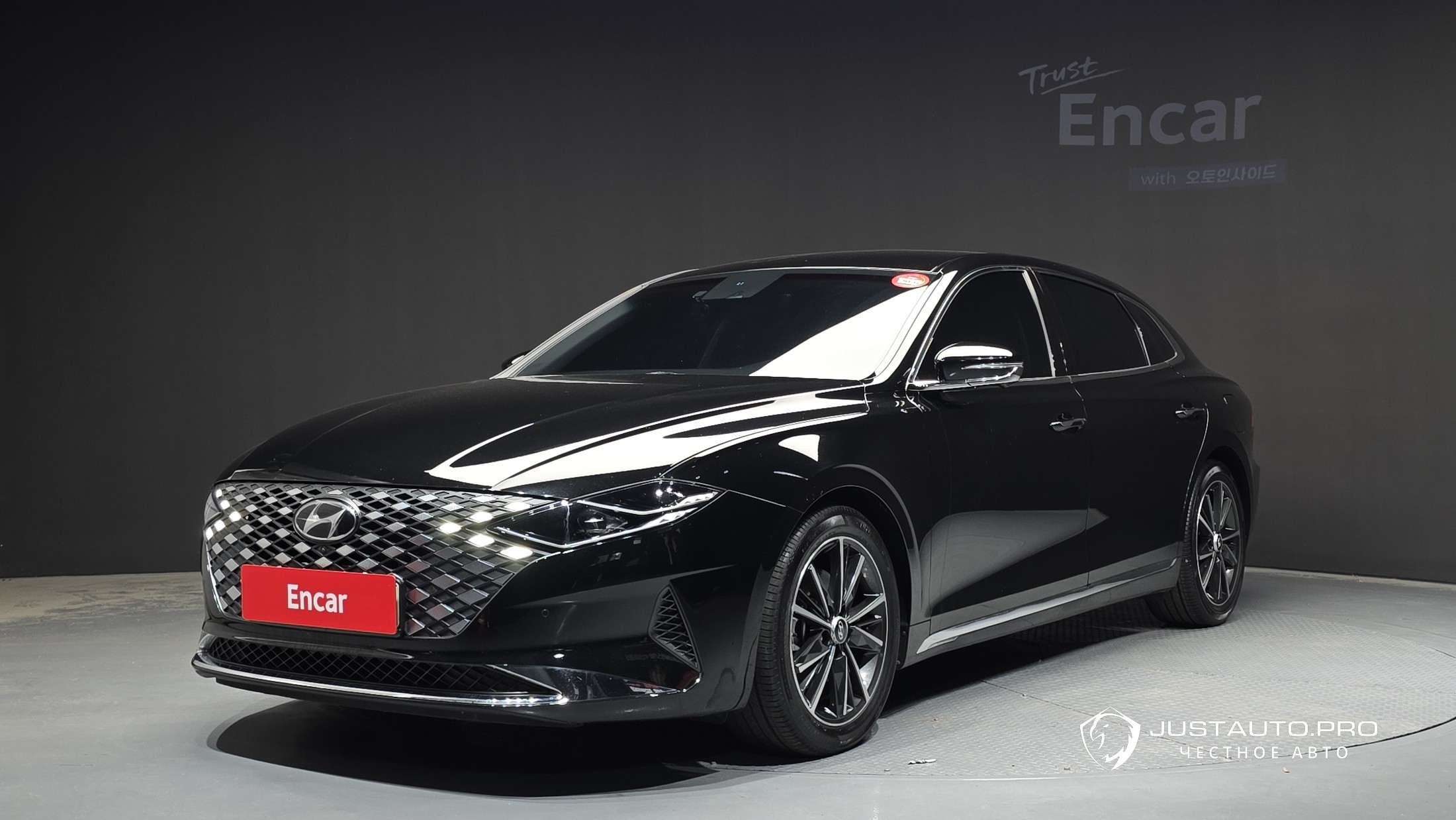 Автомобиль Hyundai Grandeur