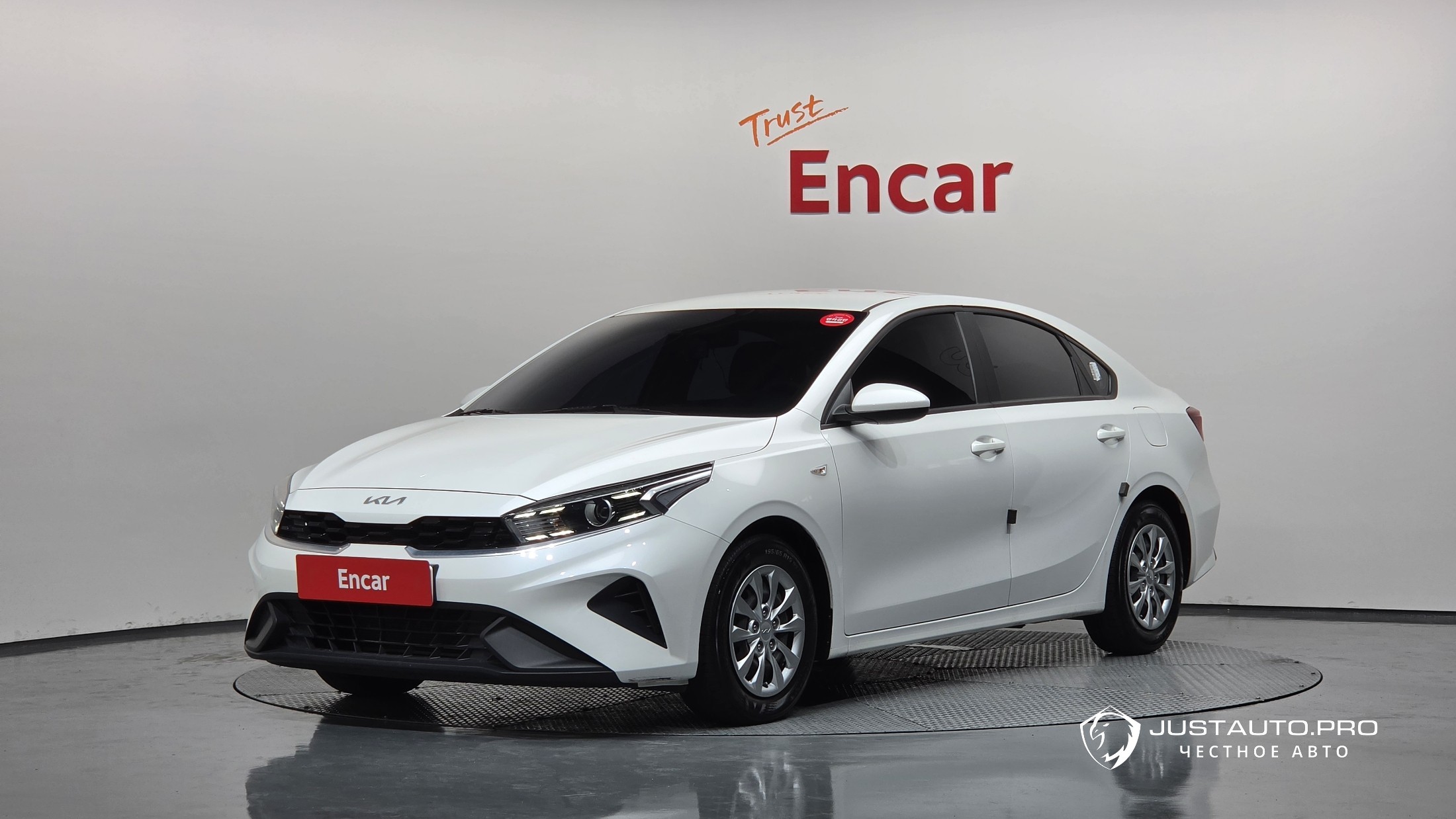 Автомобиль Kia K3