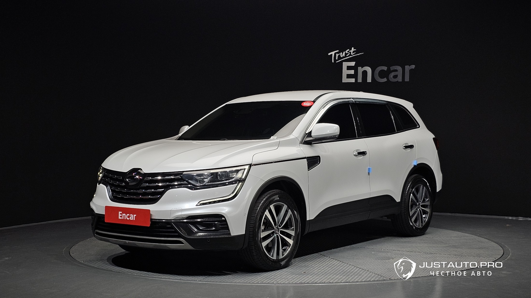 Автомобиль Renault-KoreaSamsung QM6