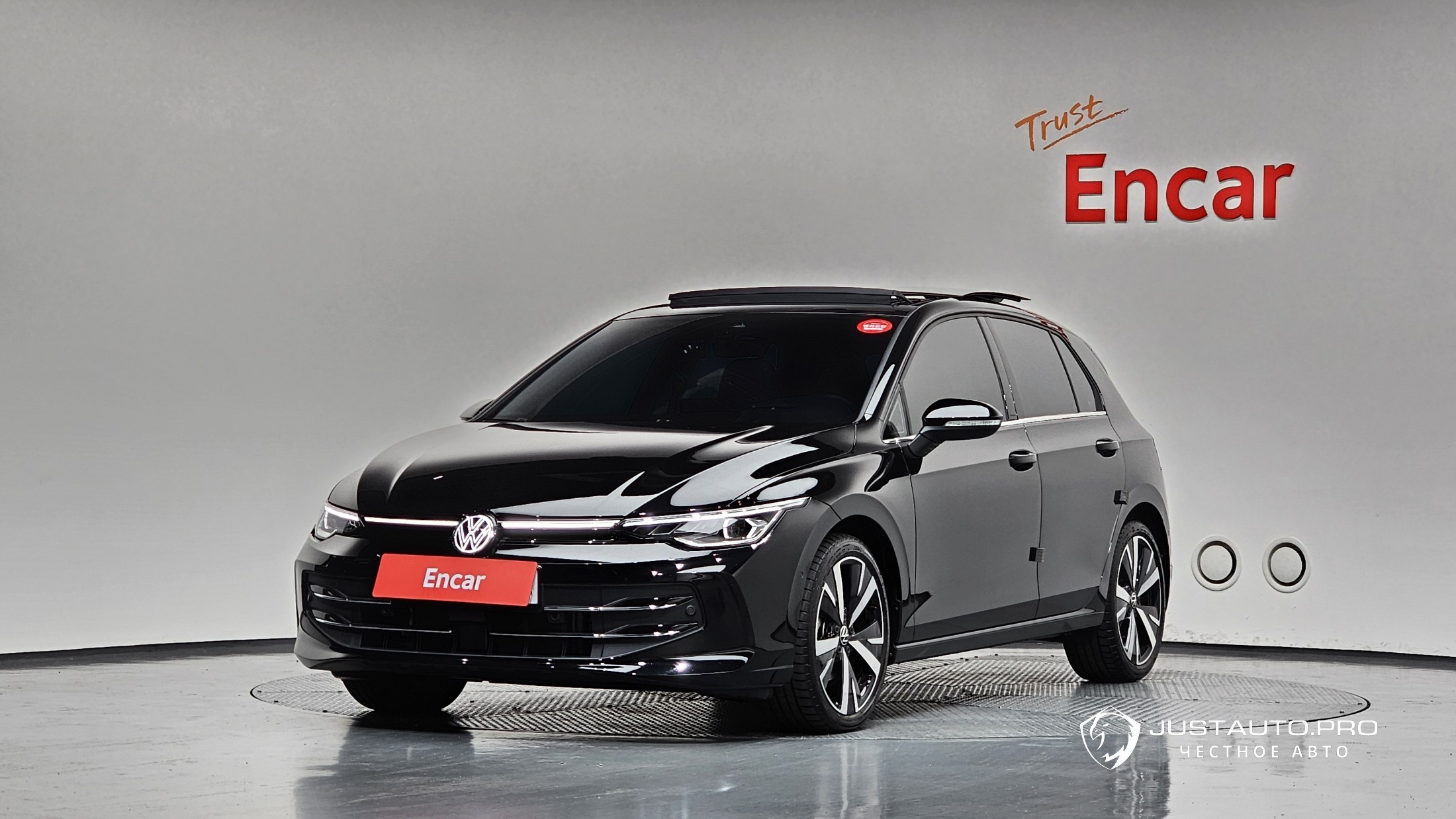 Автомобиль Volkswagen Golf