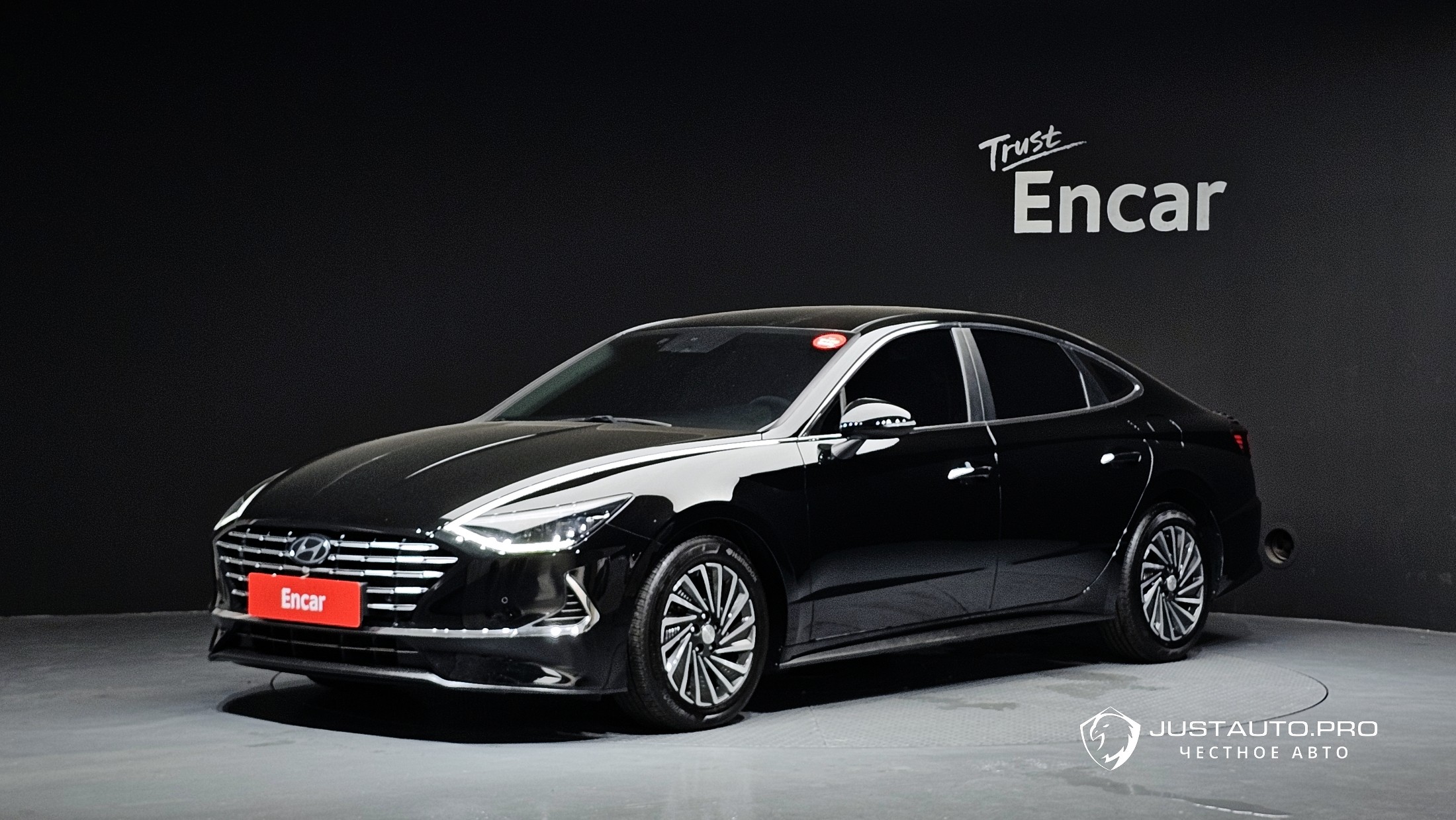 Автомобиль Hyundai Sonata