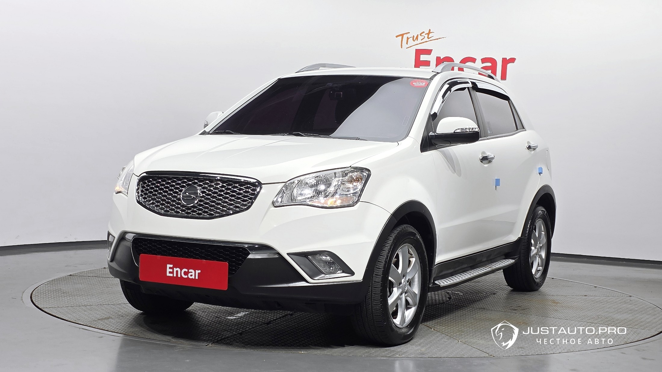 Автомобиль KG_Mobility_Ssangyong KORANDO