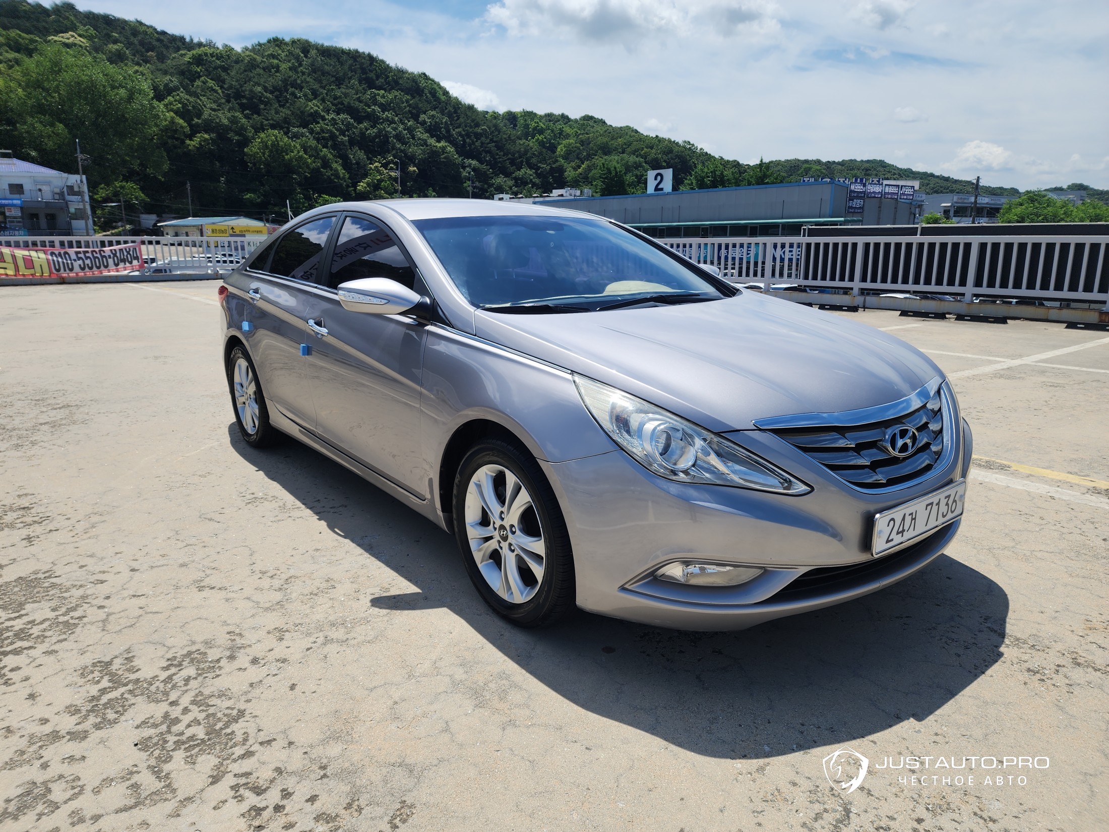 Автомобиль Hyundai Sonata
