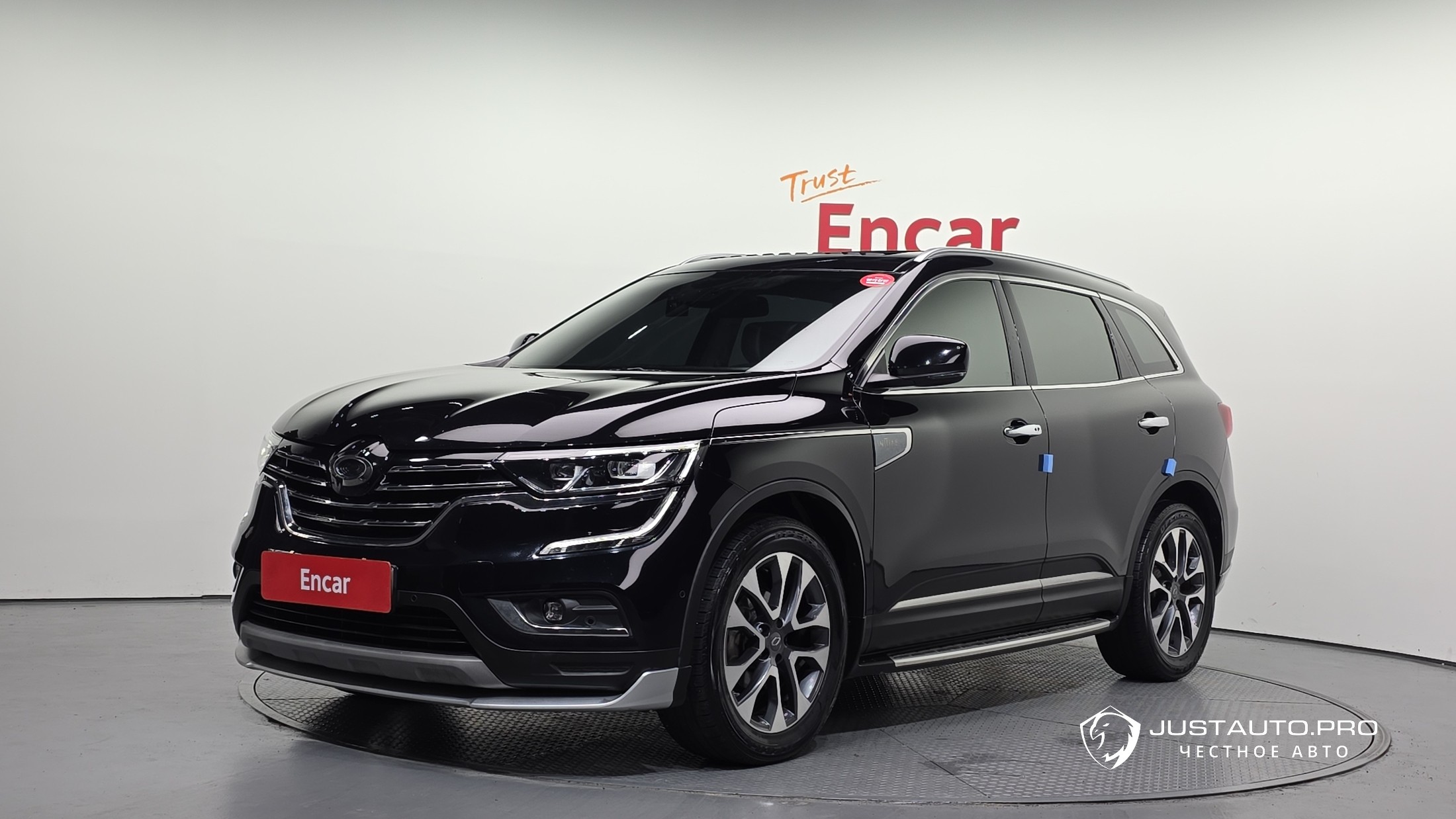 Автомобиль Renault-KoreaSamsung QM6