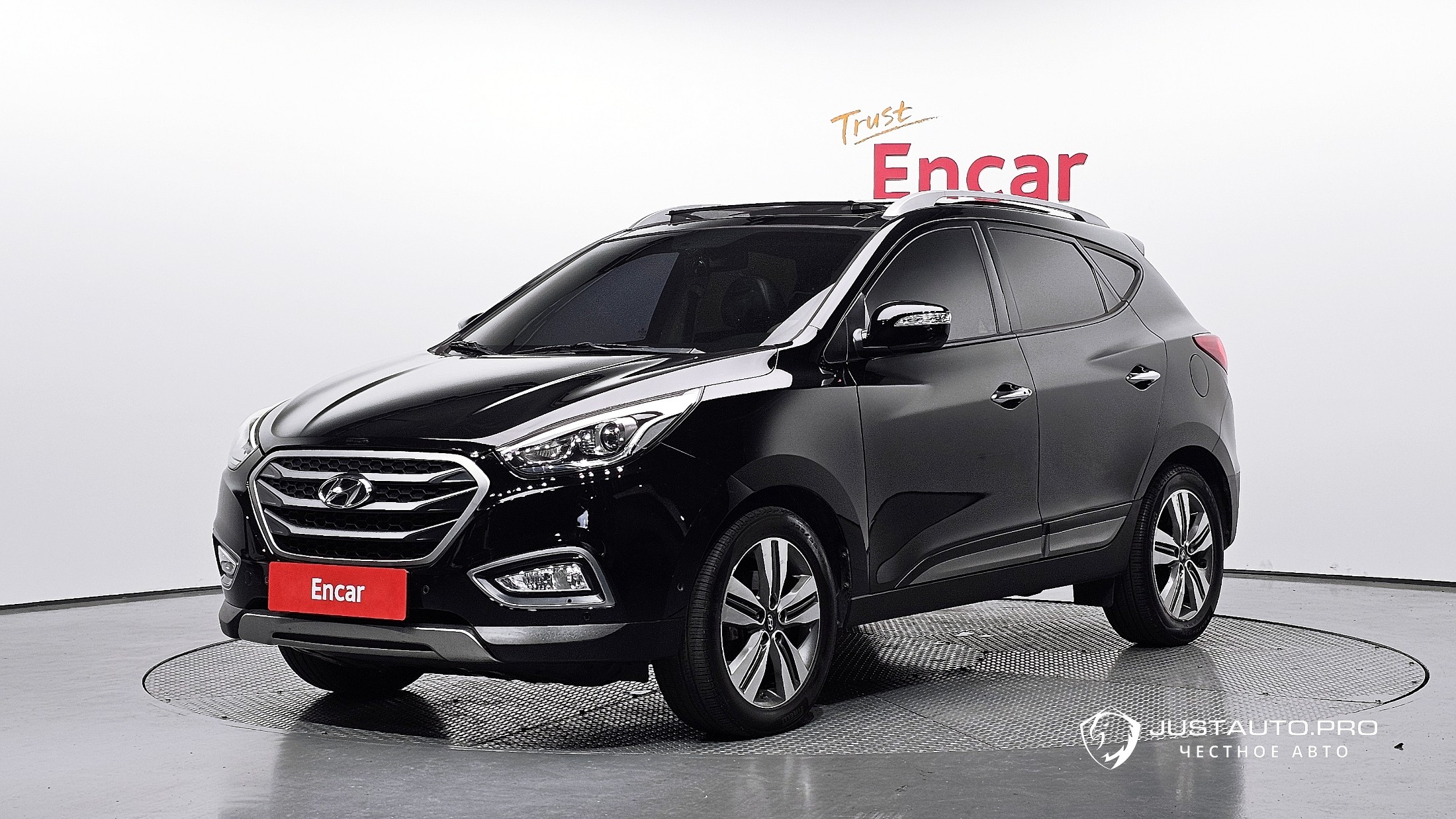 Автомобиль Hyundai Tucson