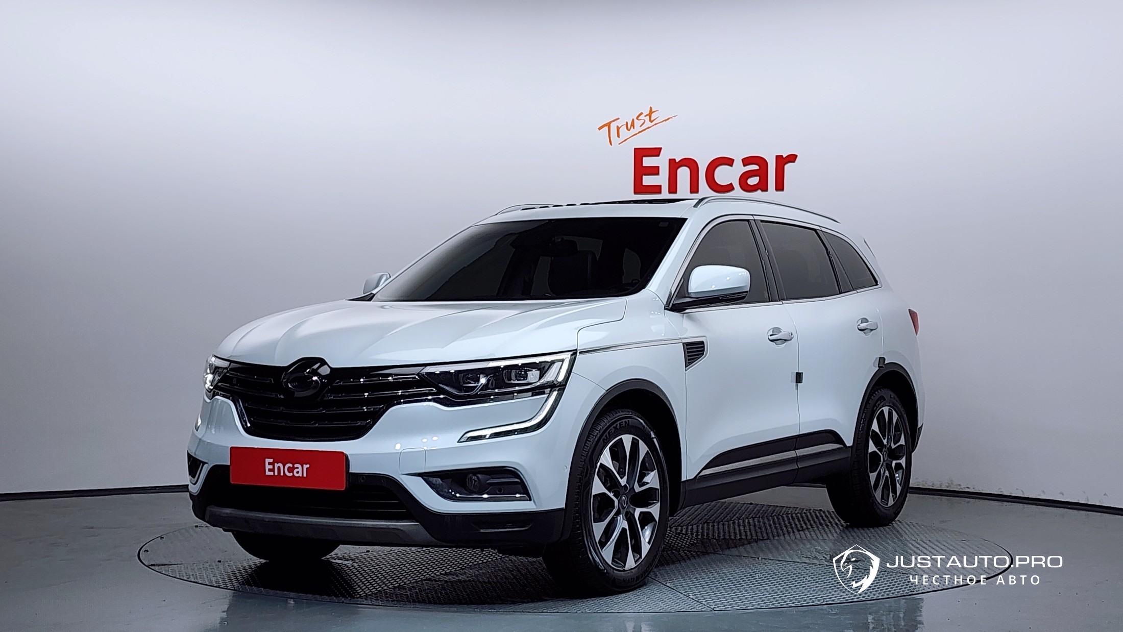 Автомобиль Renault-KoreaSamsung QM6