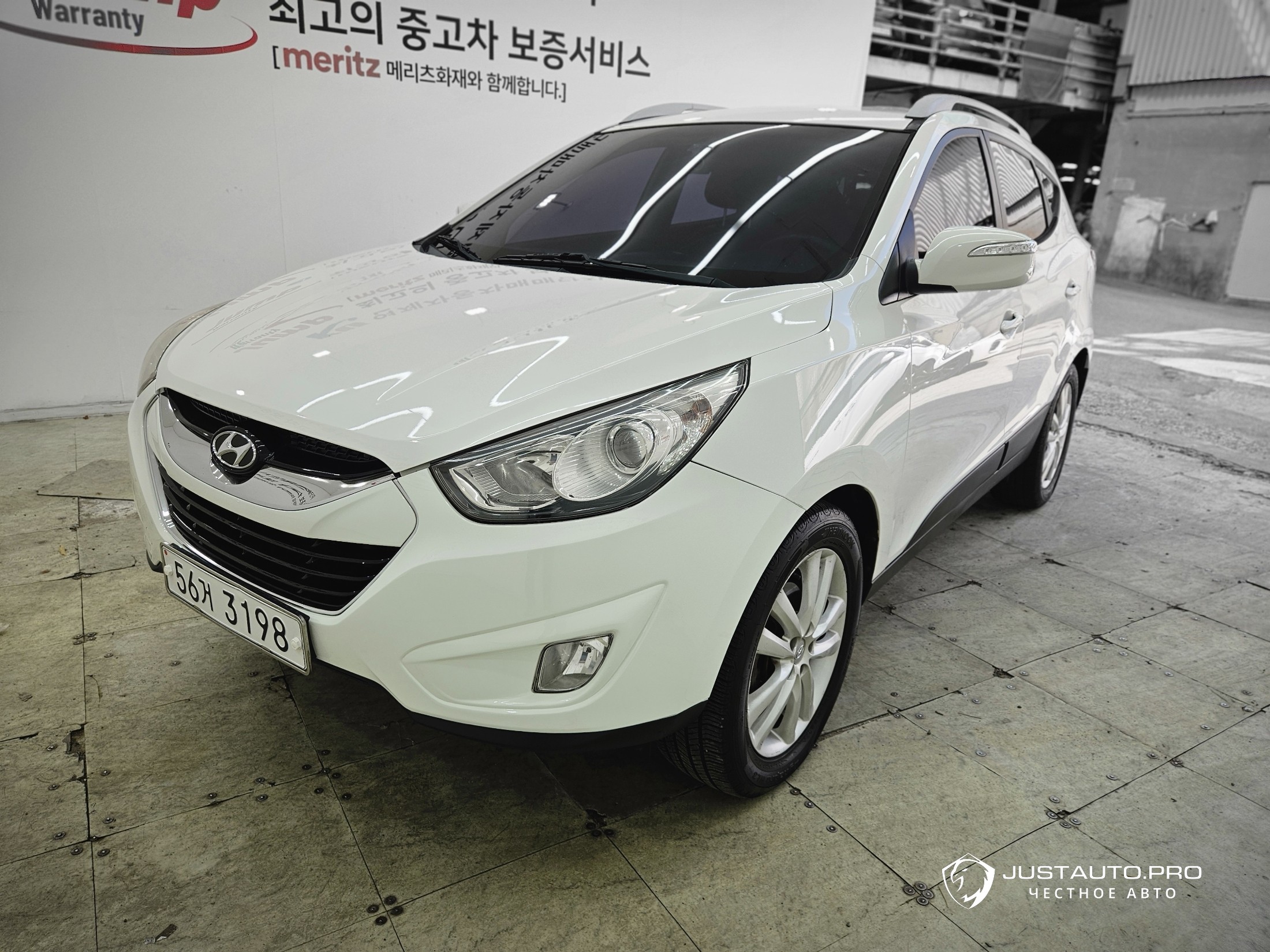Автомобиль Hyundai Tucson