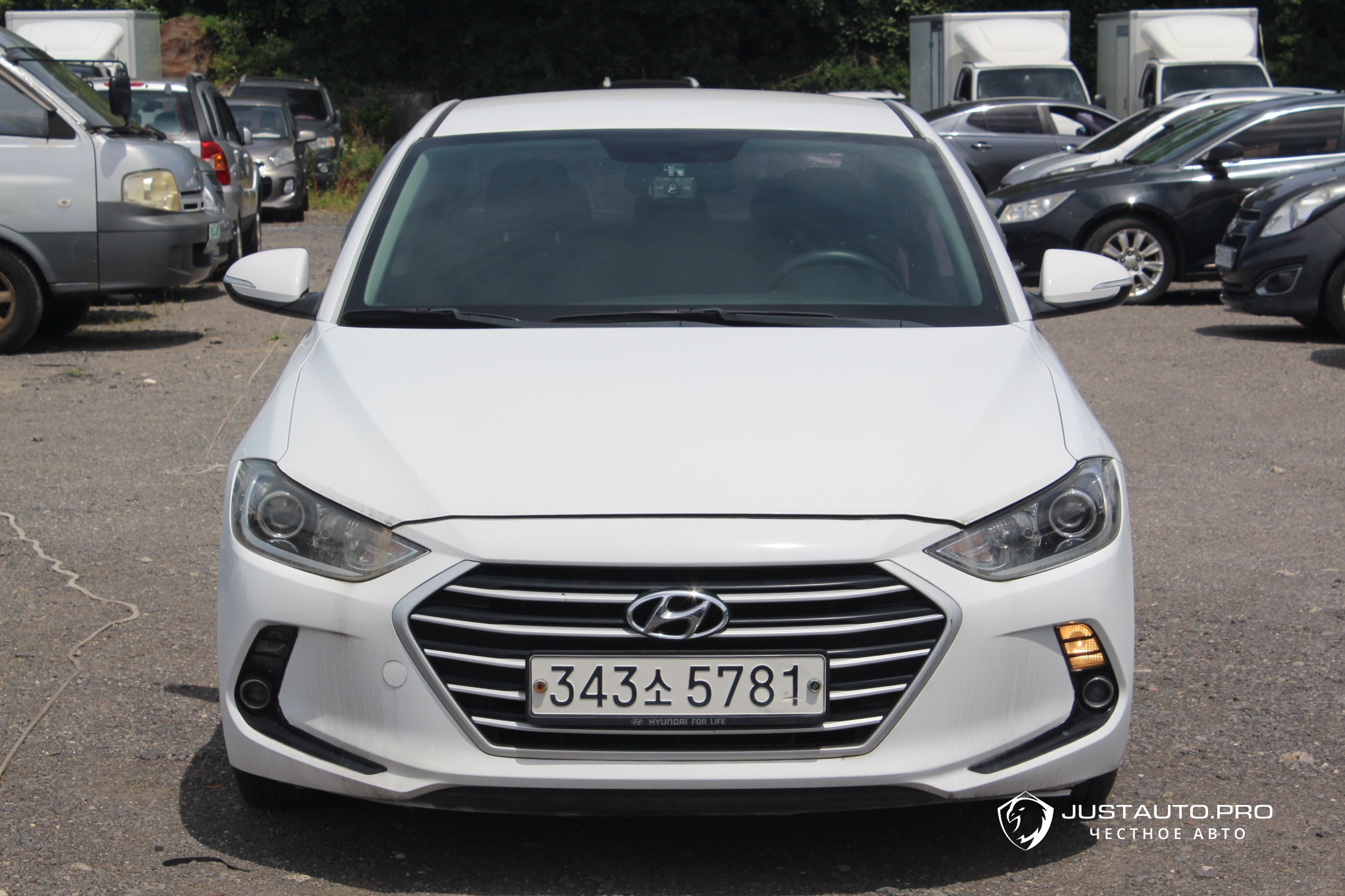 Автомобиль Hyundai AVANTE