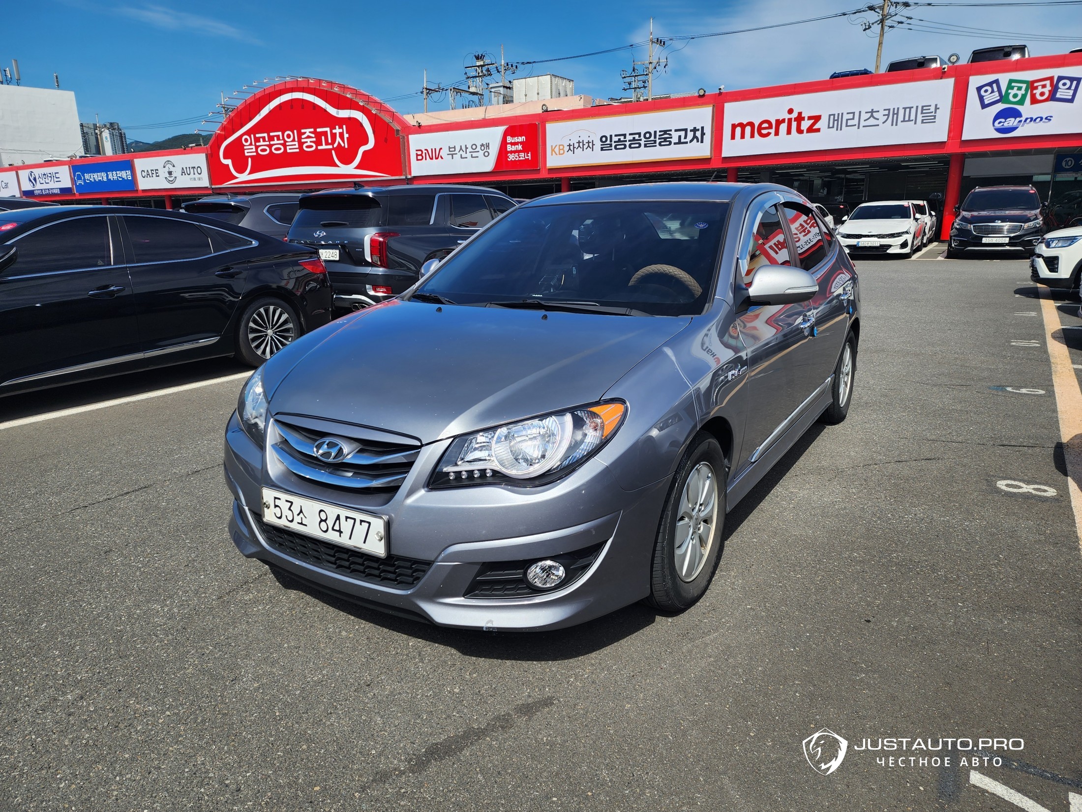 Автомобиль Hyundai AVANTE