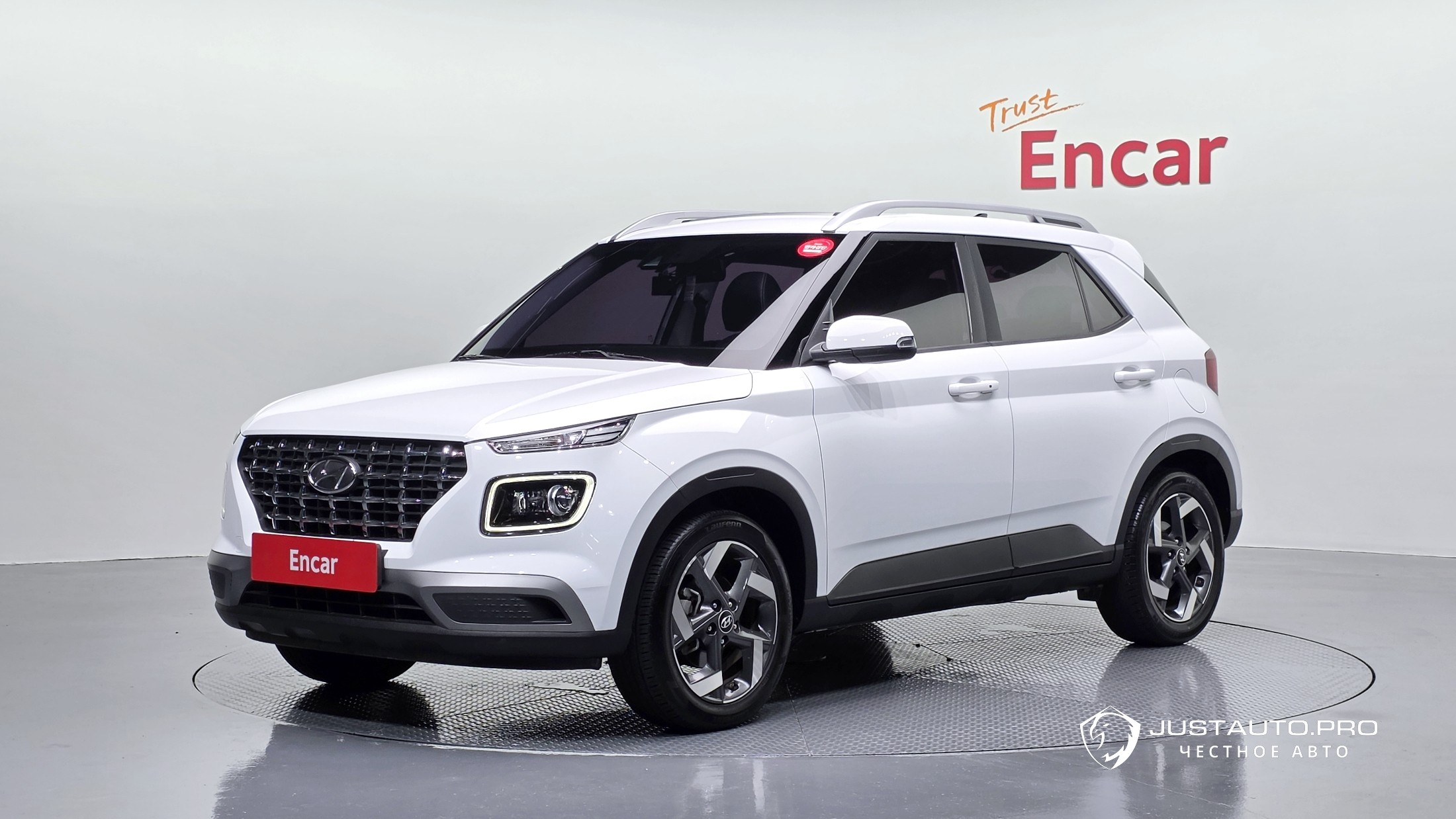 Автомобиль Hyundai Venue