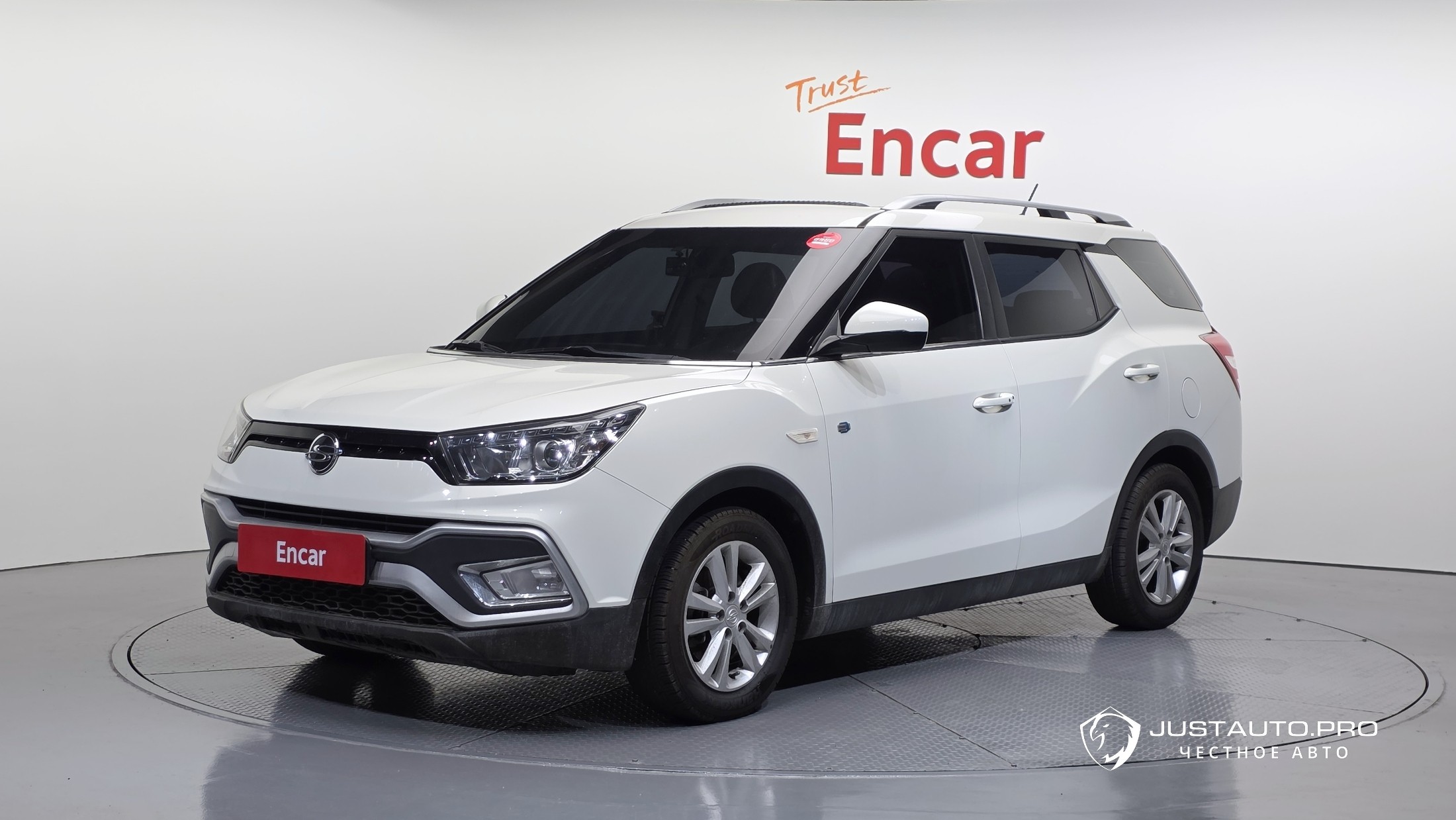 Автомобиль KG_Mobility_Ssangyong TIBOLI