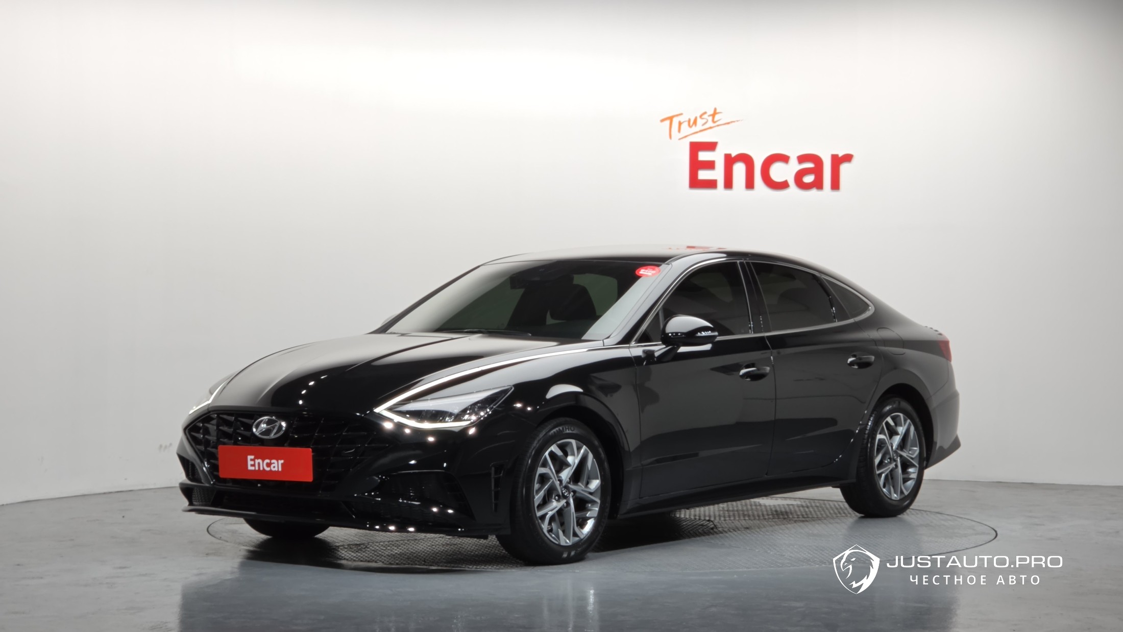Автомобиль Hyundai Sonata