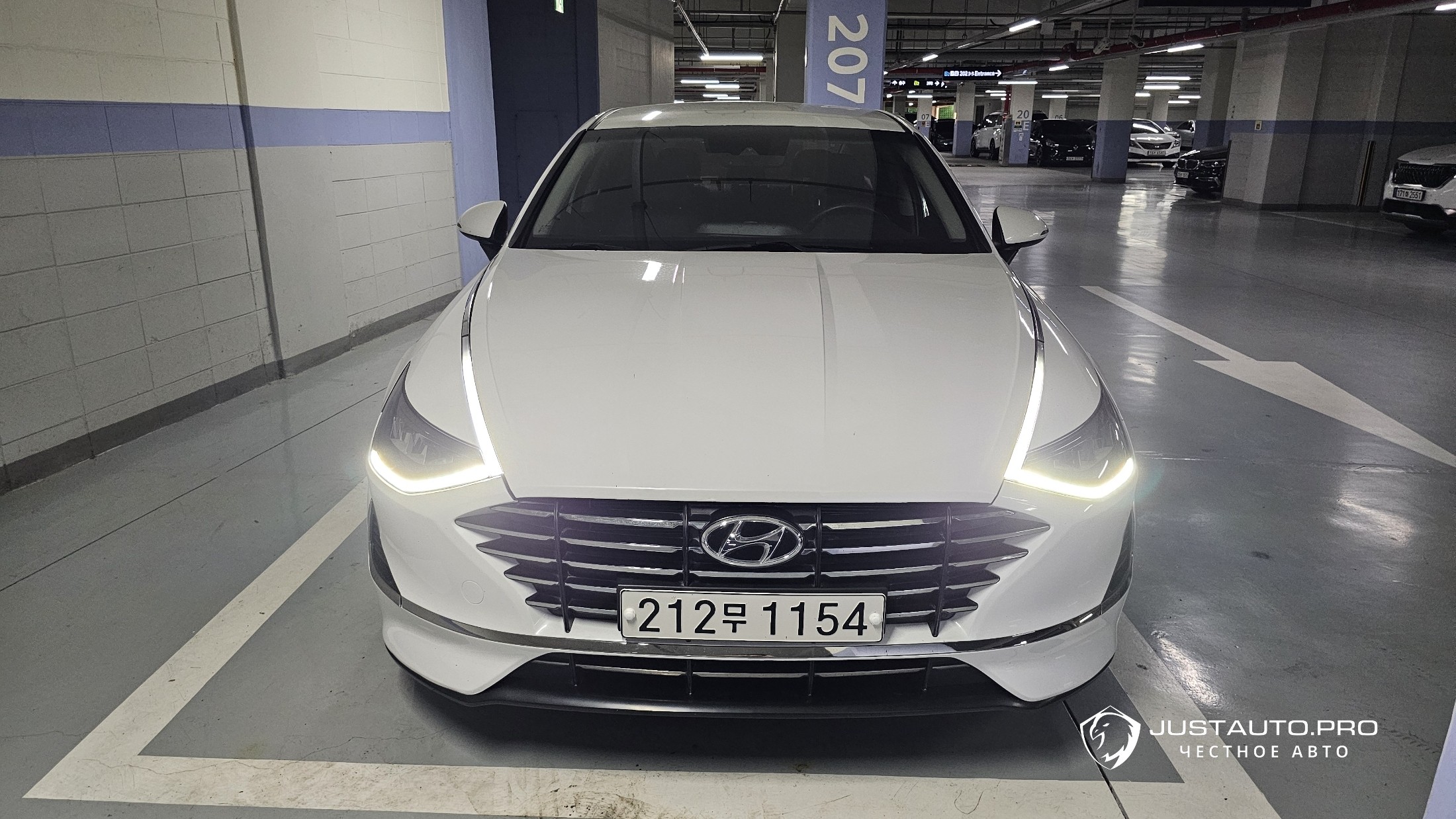 Автомобиль Hyundai Sonata