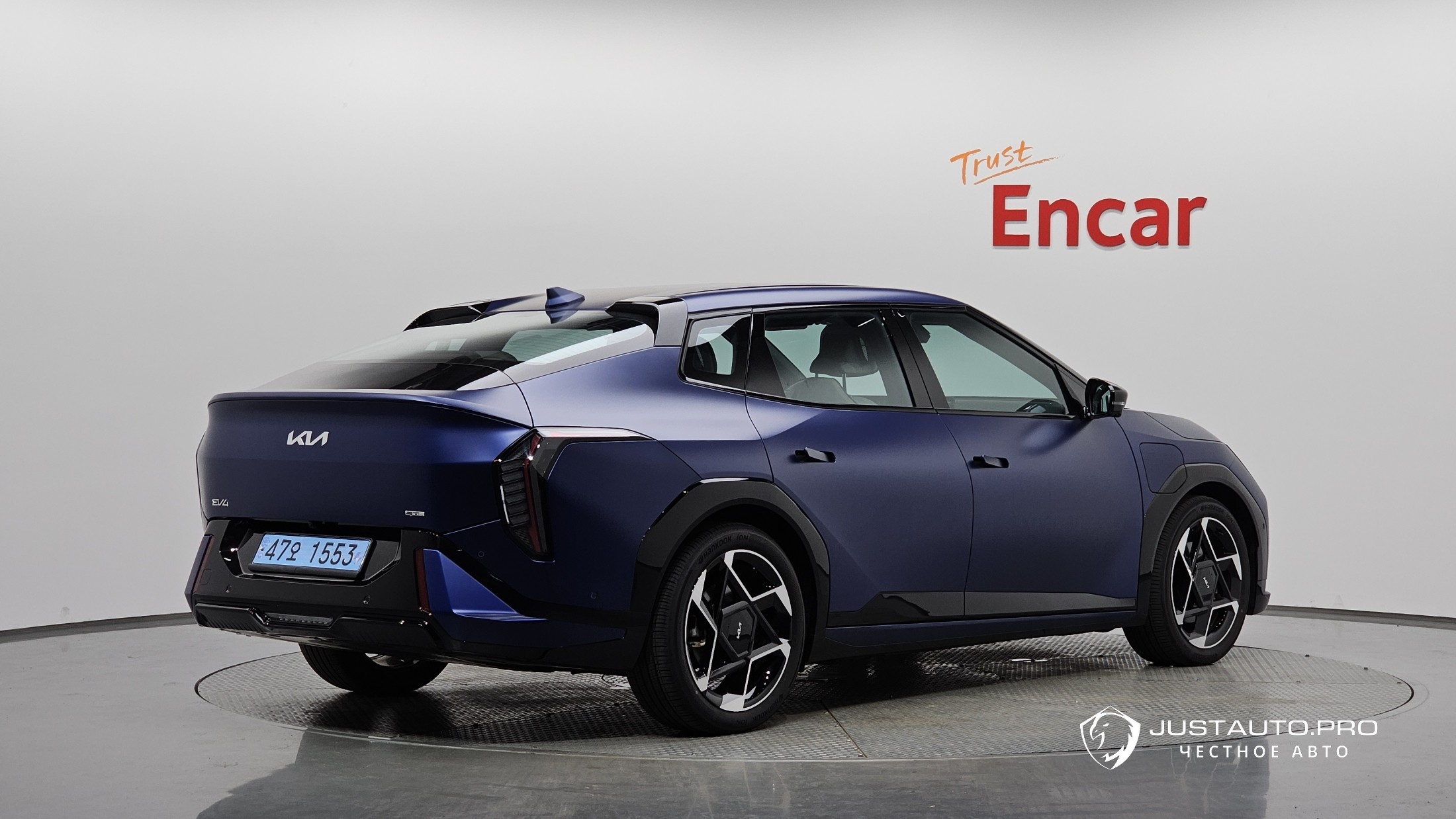Автомобиль Kia EV4