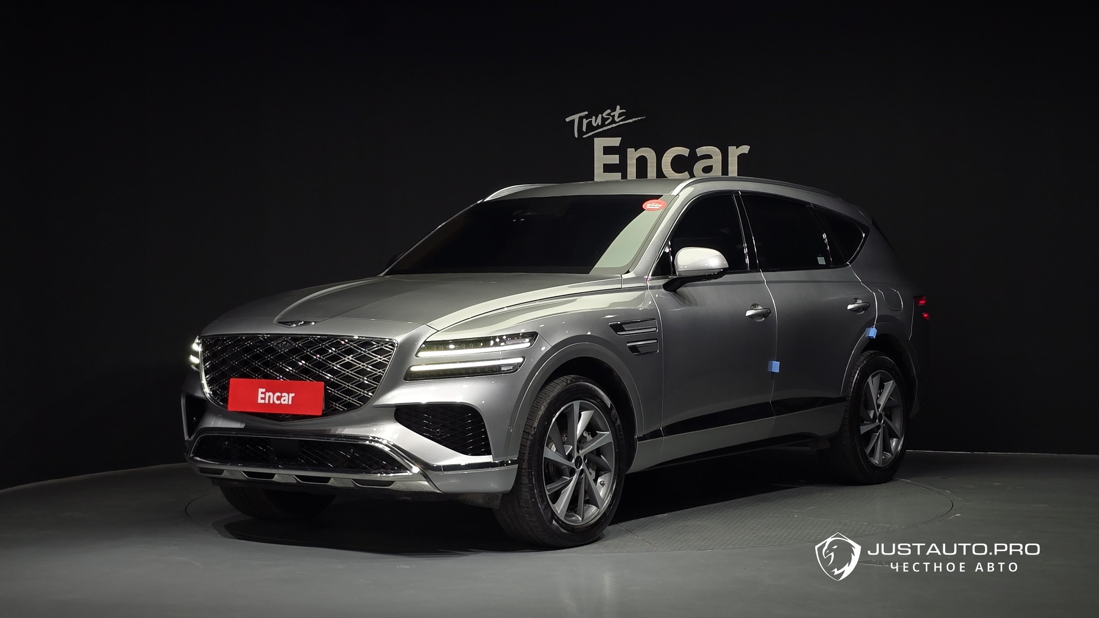 Автомобиль Genesis GV80