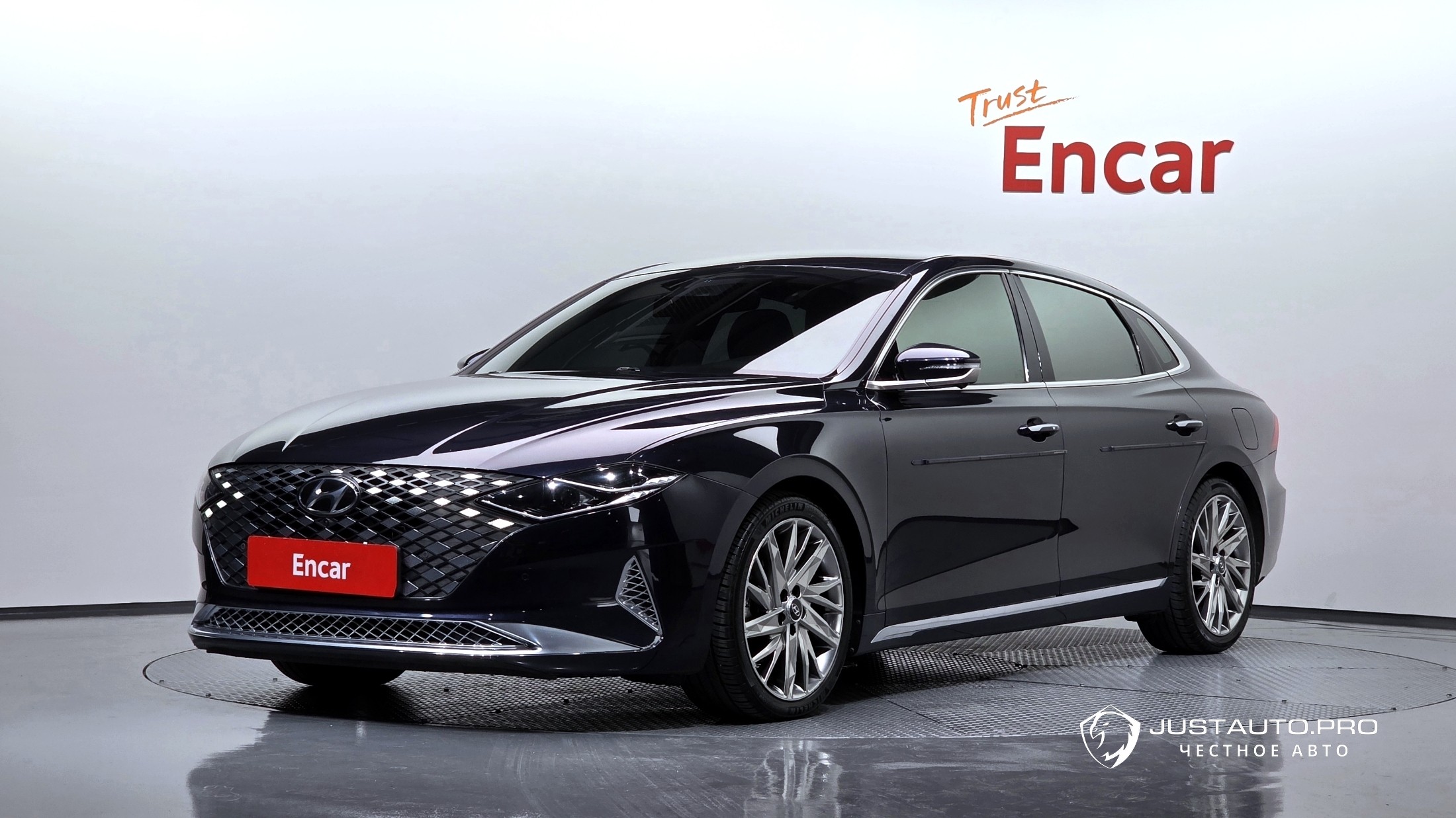 Автомобиль Hyundai Grandeur