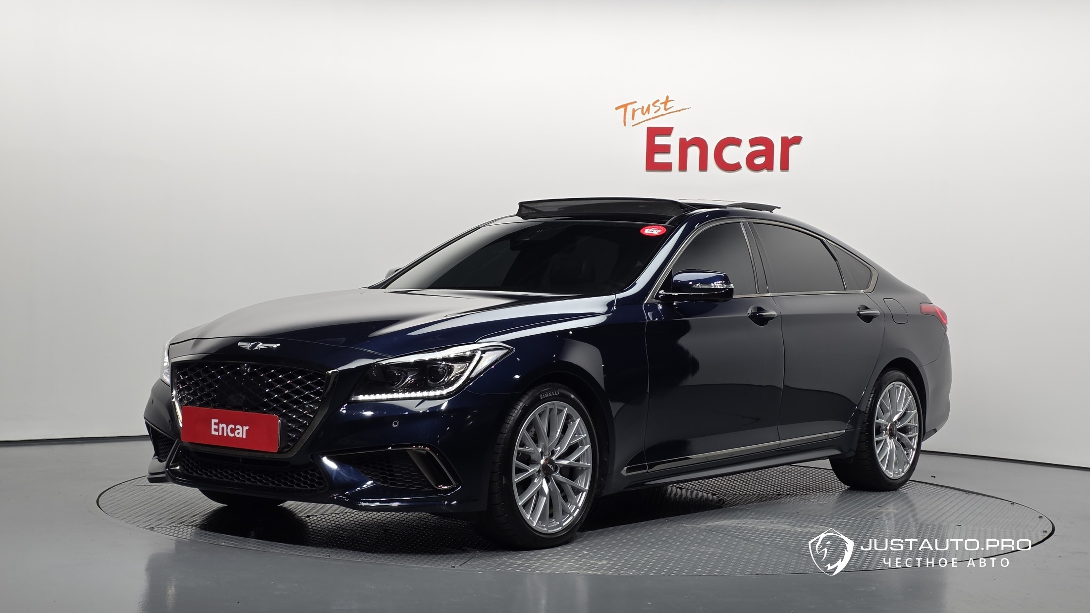Автомобиль Genesis G80