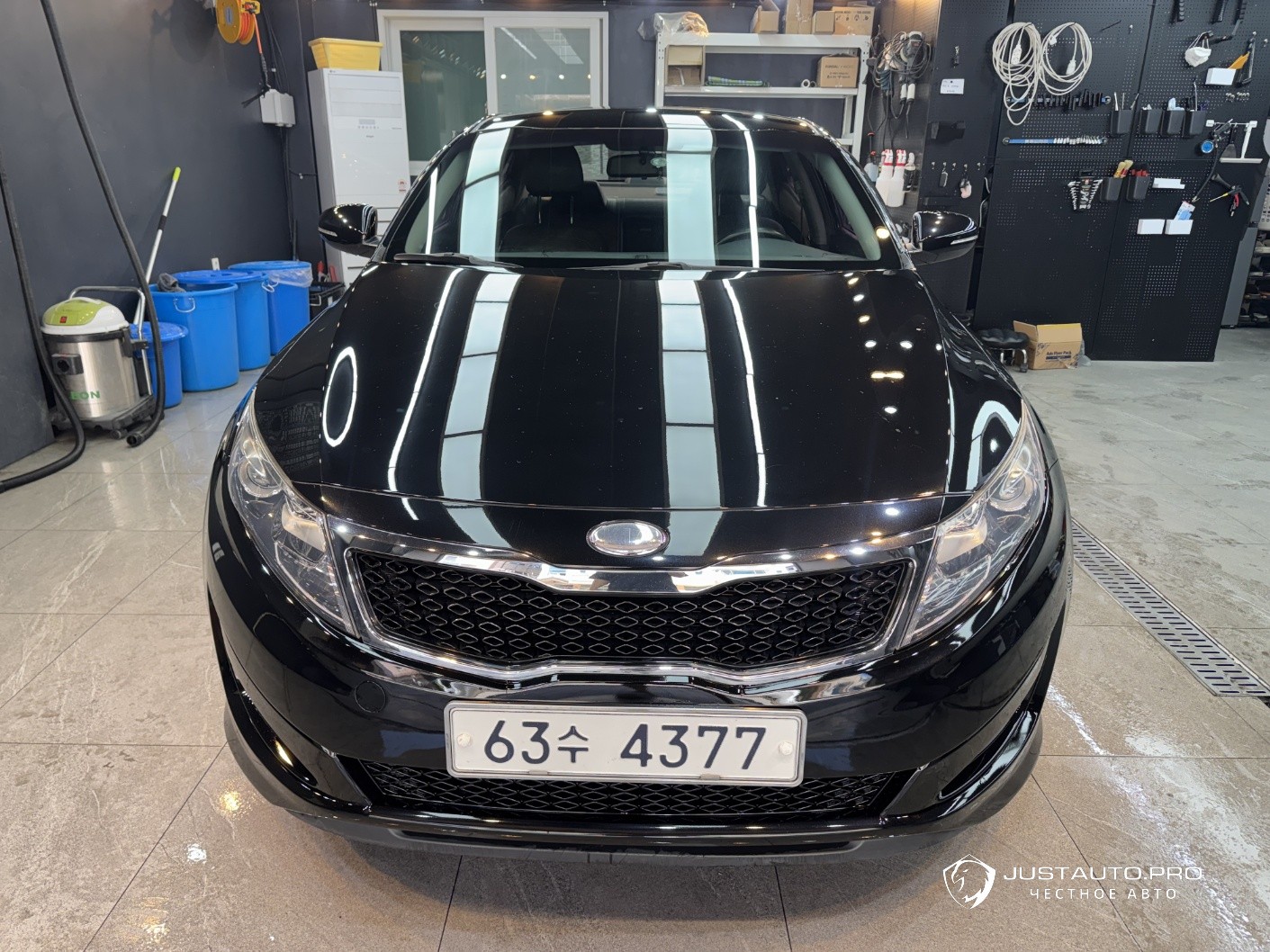 Автомобиль Kia K5