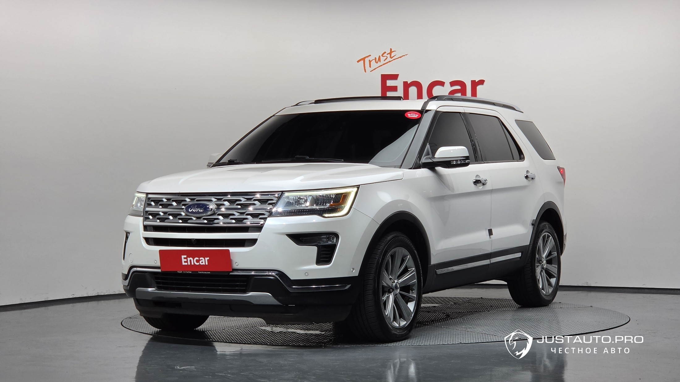 Автомобиль Ford Explorer