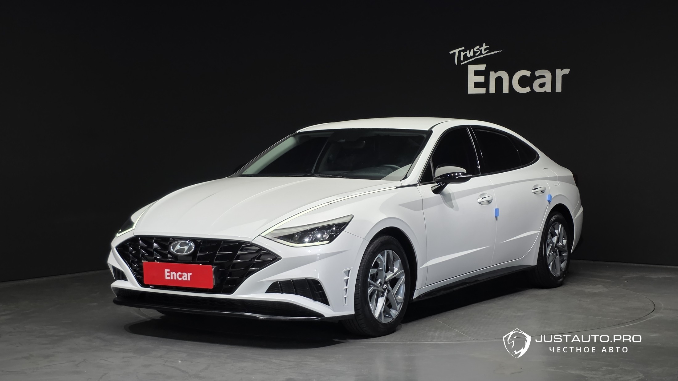 Автомобиль Hyundai Sonata