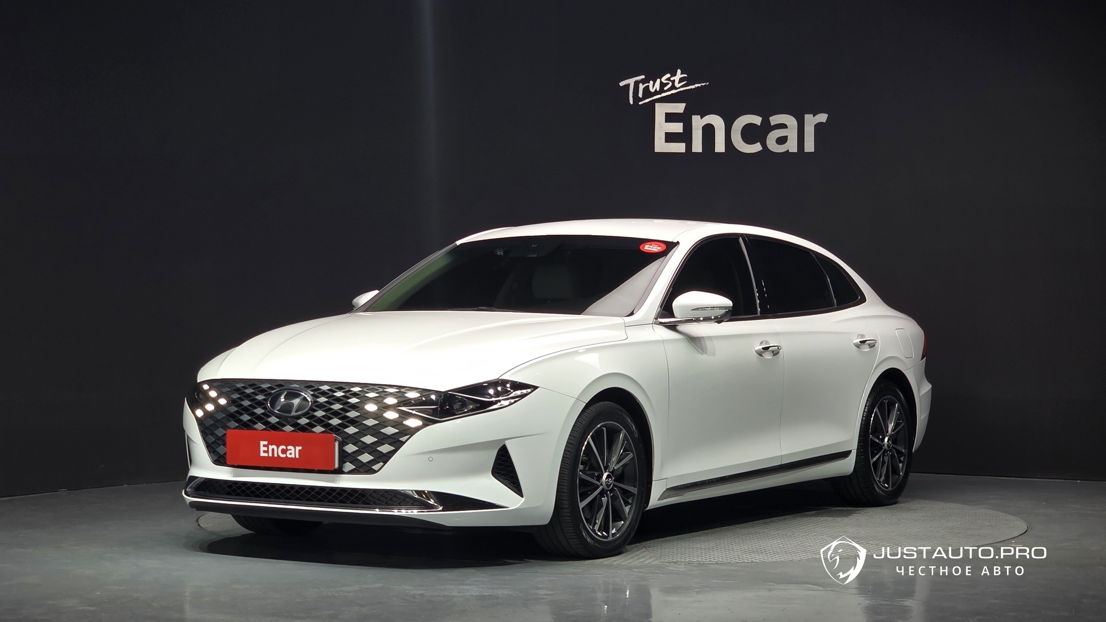 Автомобиль Hyundai Grandeur
