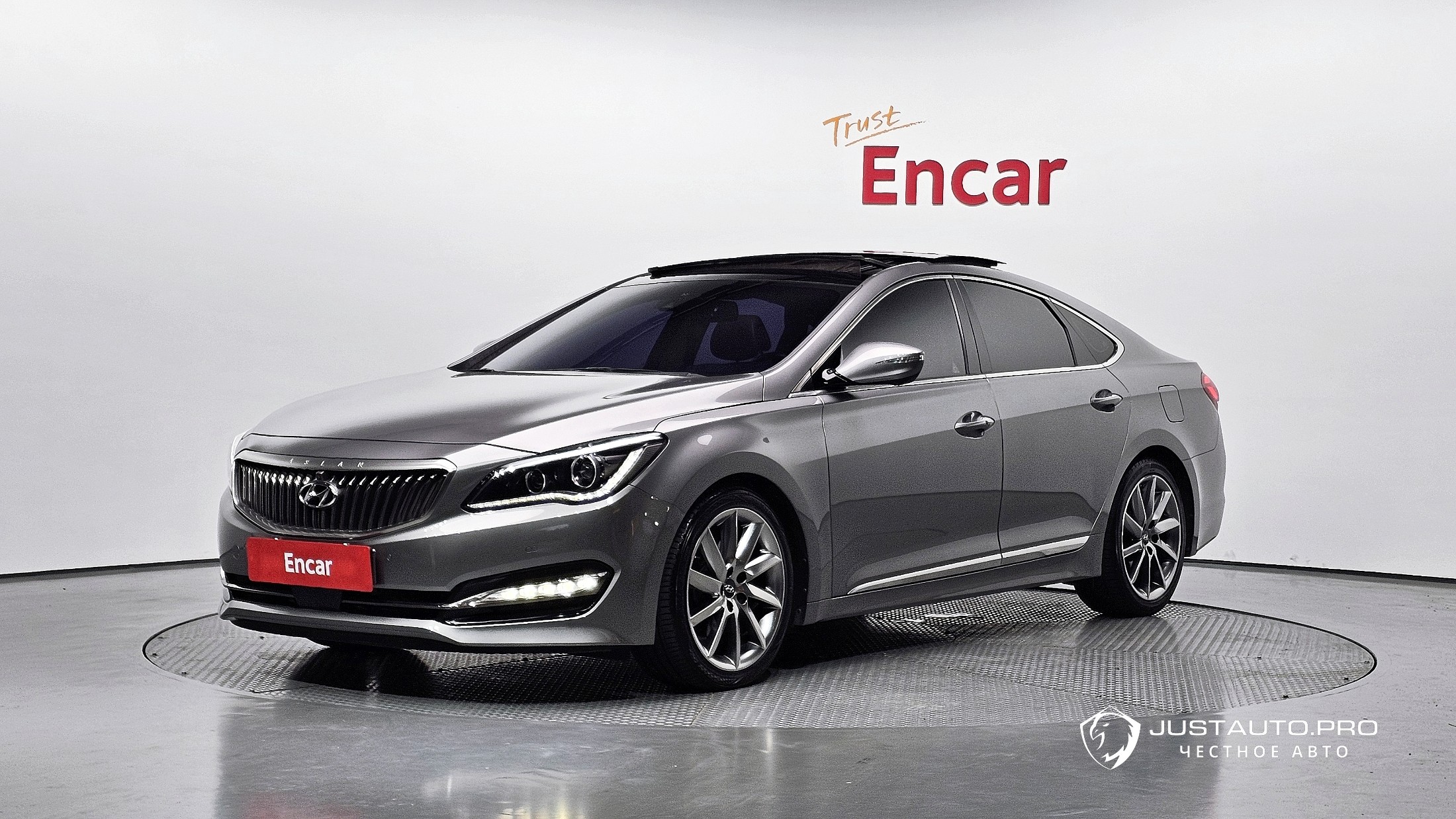 Автомобиль Hyundai Aslan