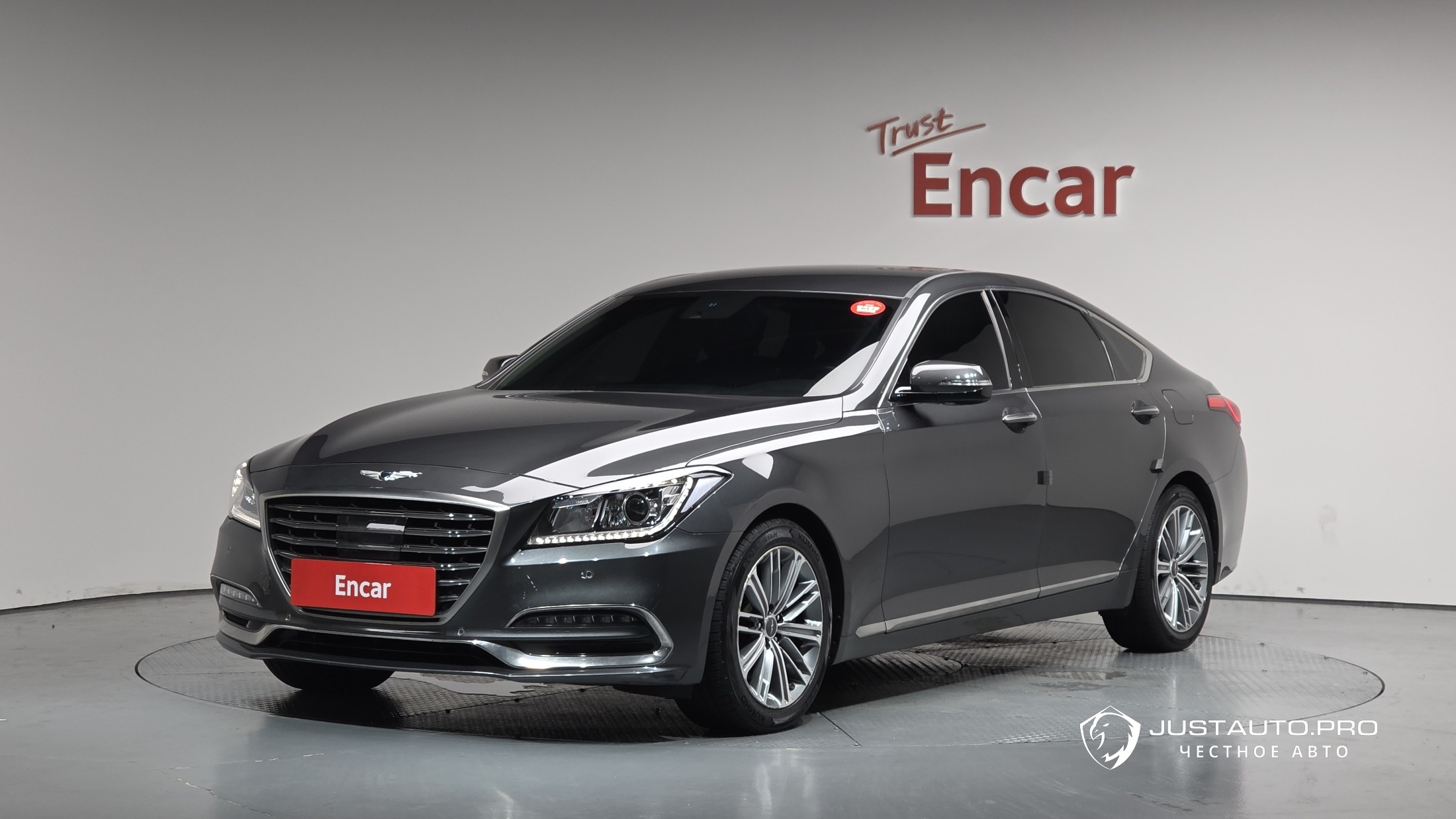 Автомобиль Genesis G80