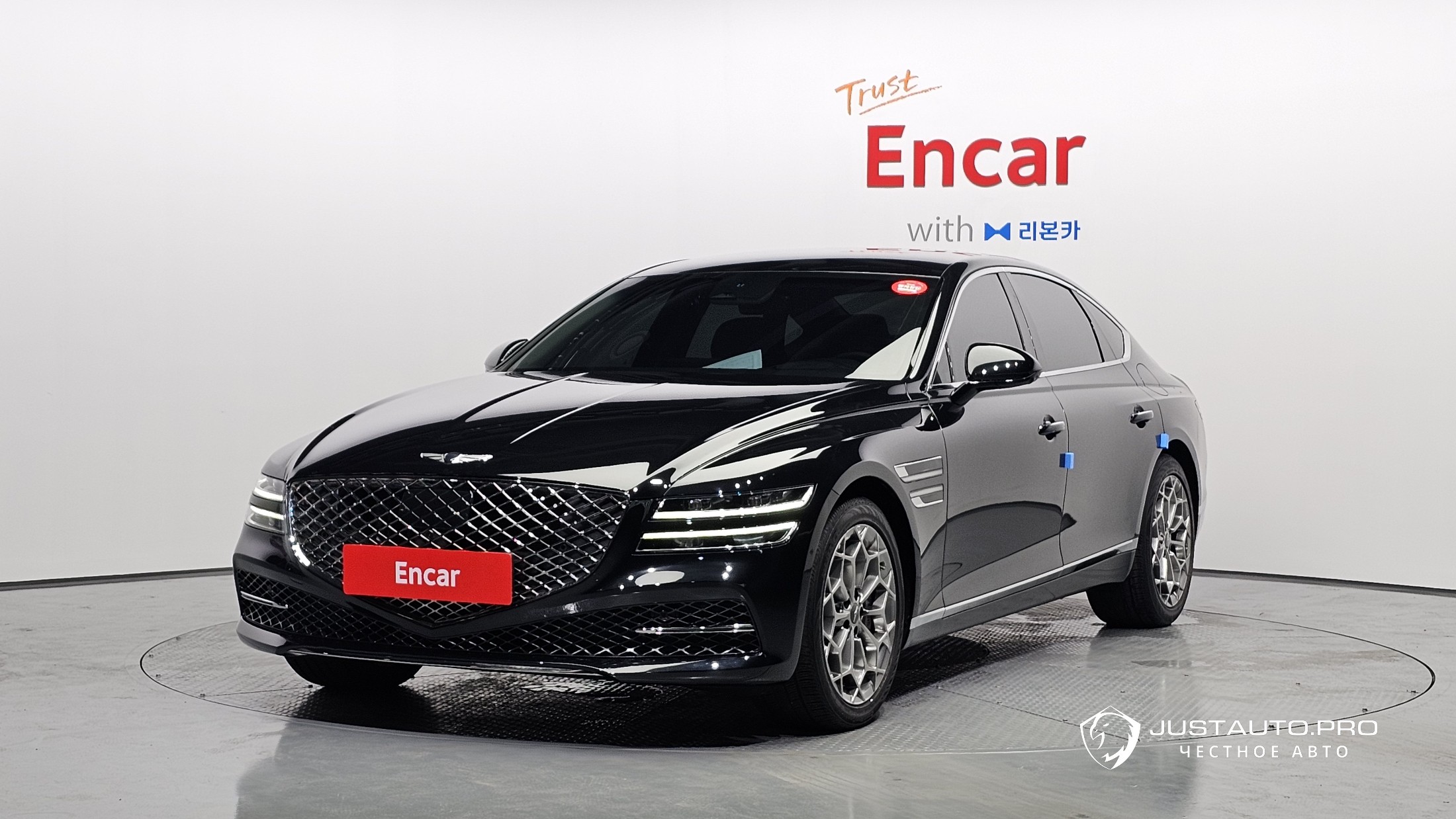 Автомобиль Genesis G80
