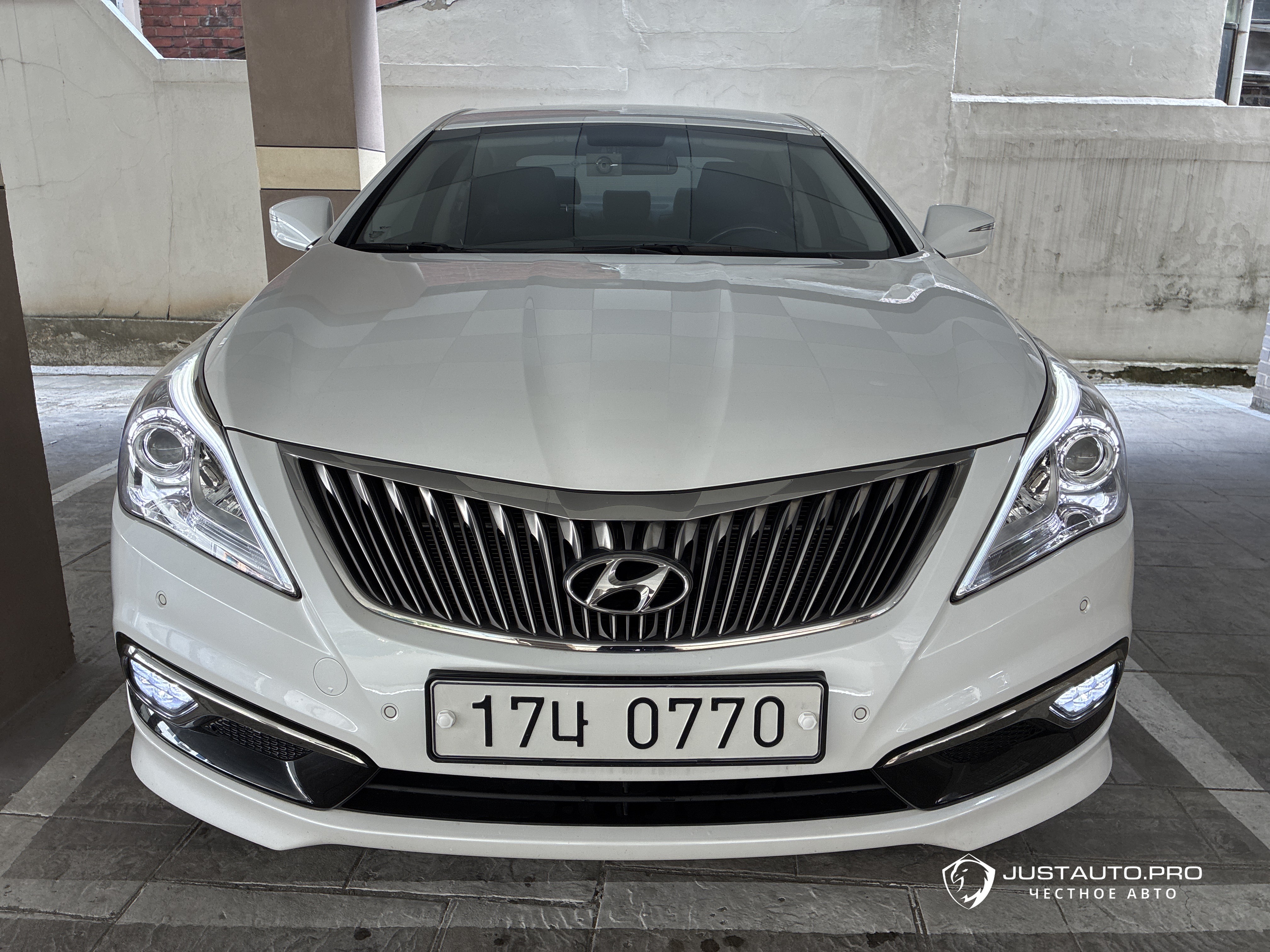 Автомобиль Hyundai Grandeur