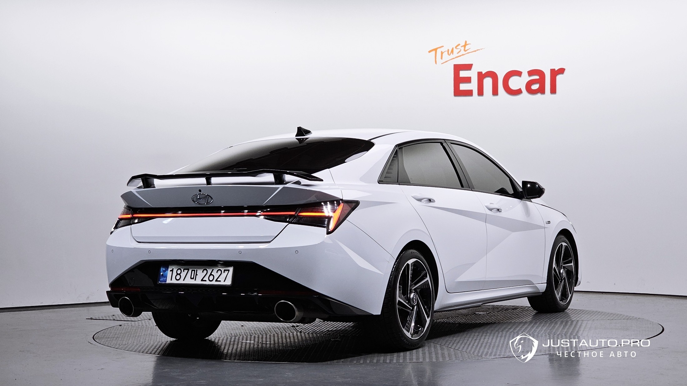 Автомобиль Hyundai AVANTE
