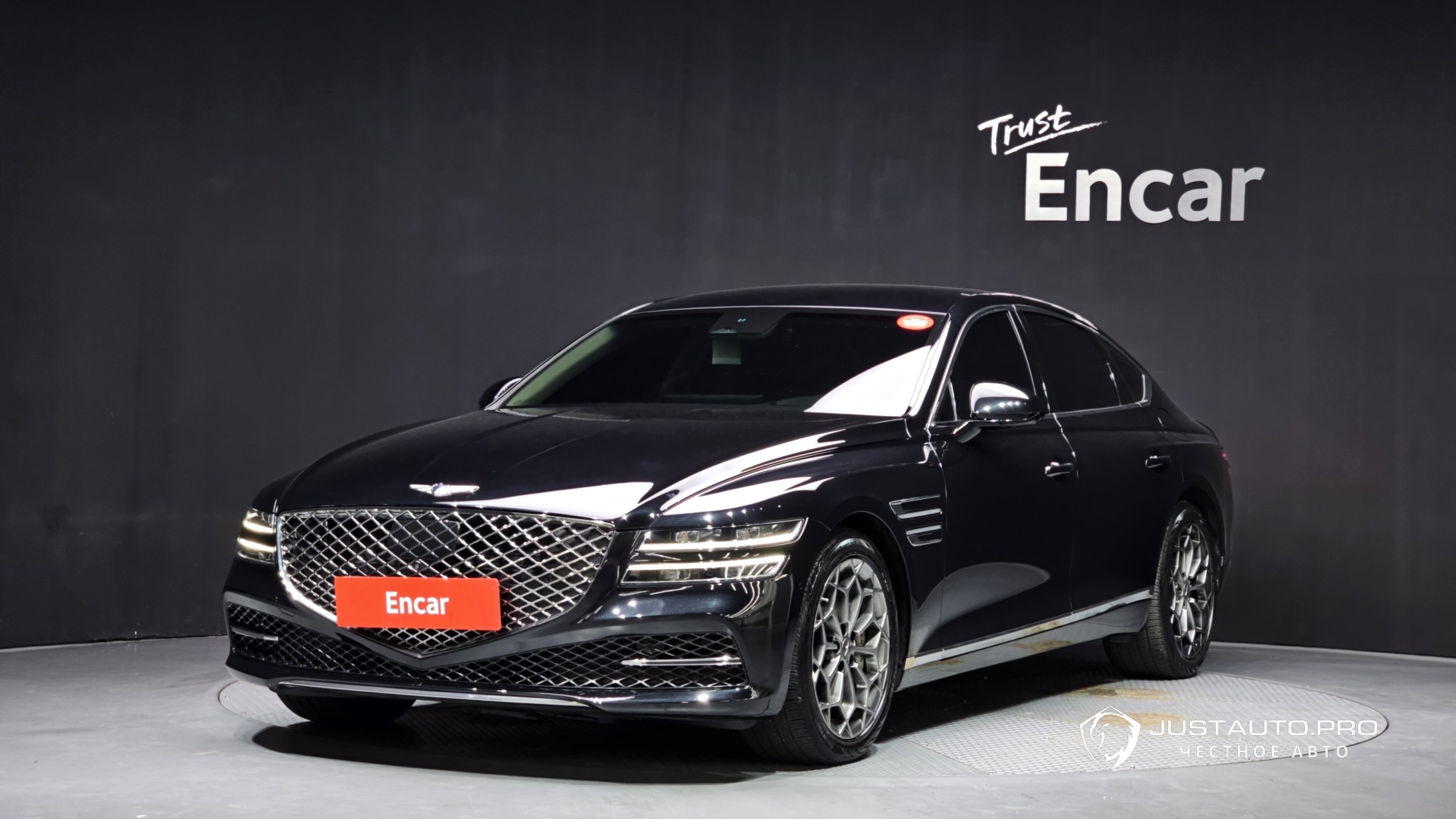 Автомобиль Genesis G80