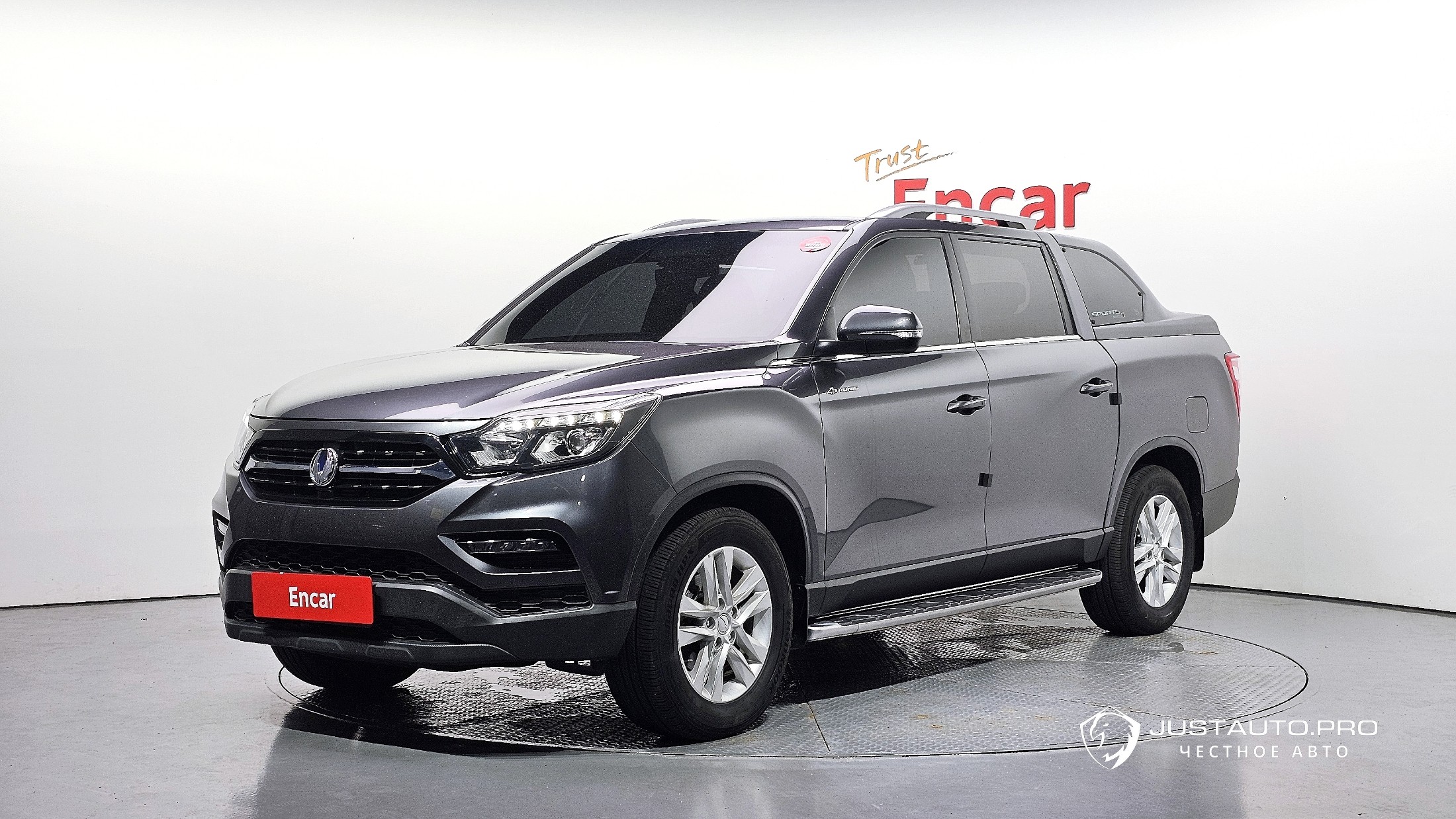 Автомобиль KG_Mobility_Ssangyong Rexton