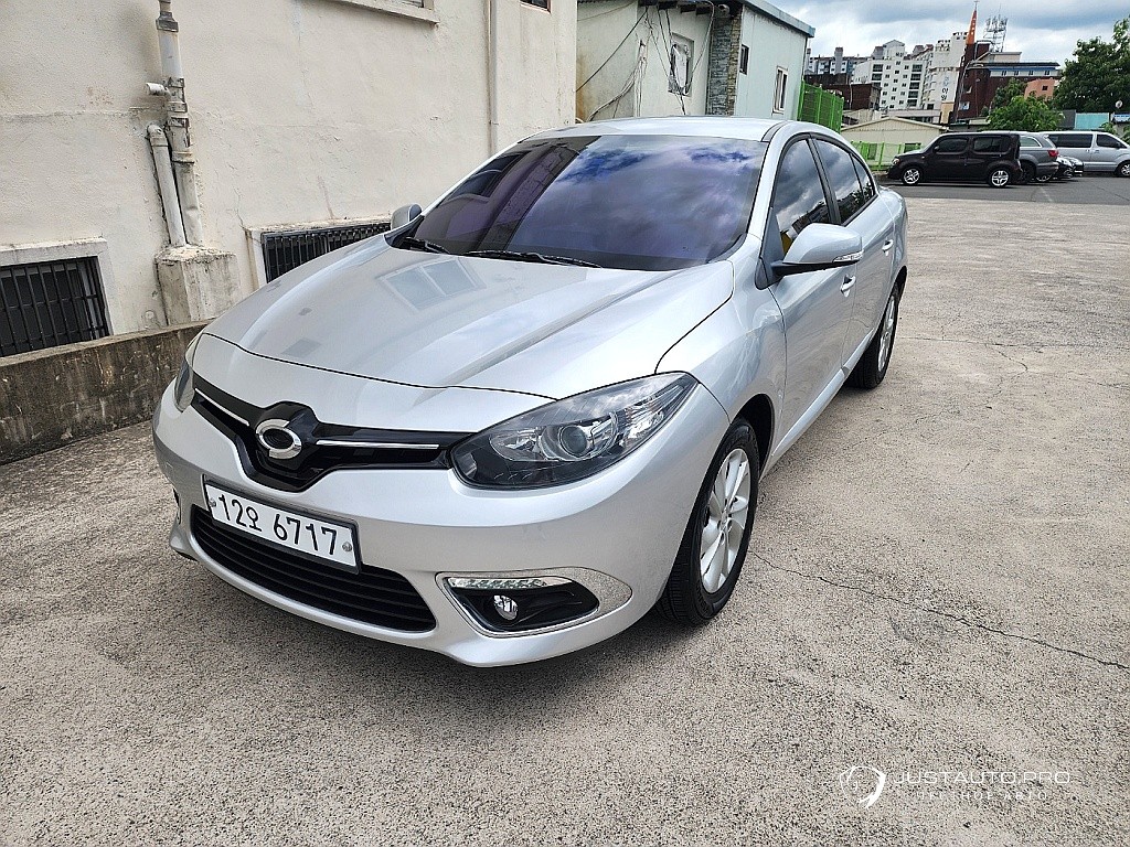 Автомобиль Renault-KoreaSamsung SM3