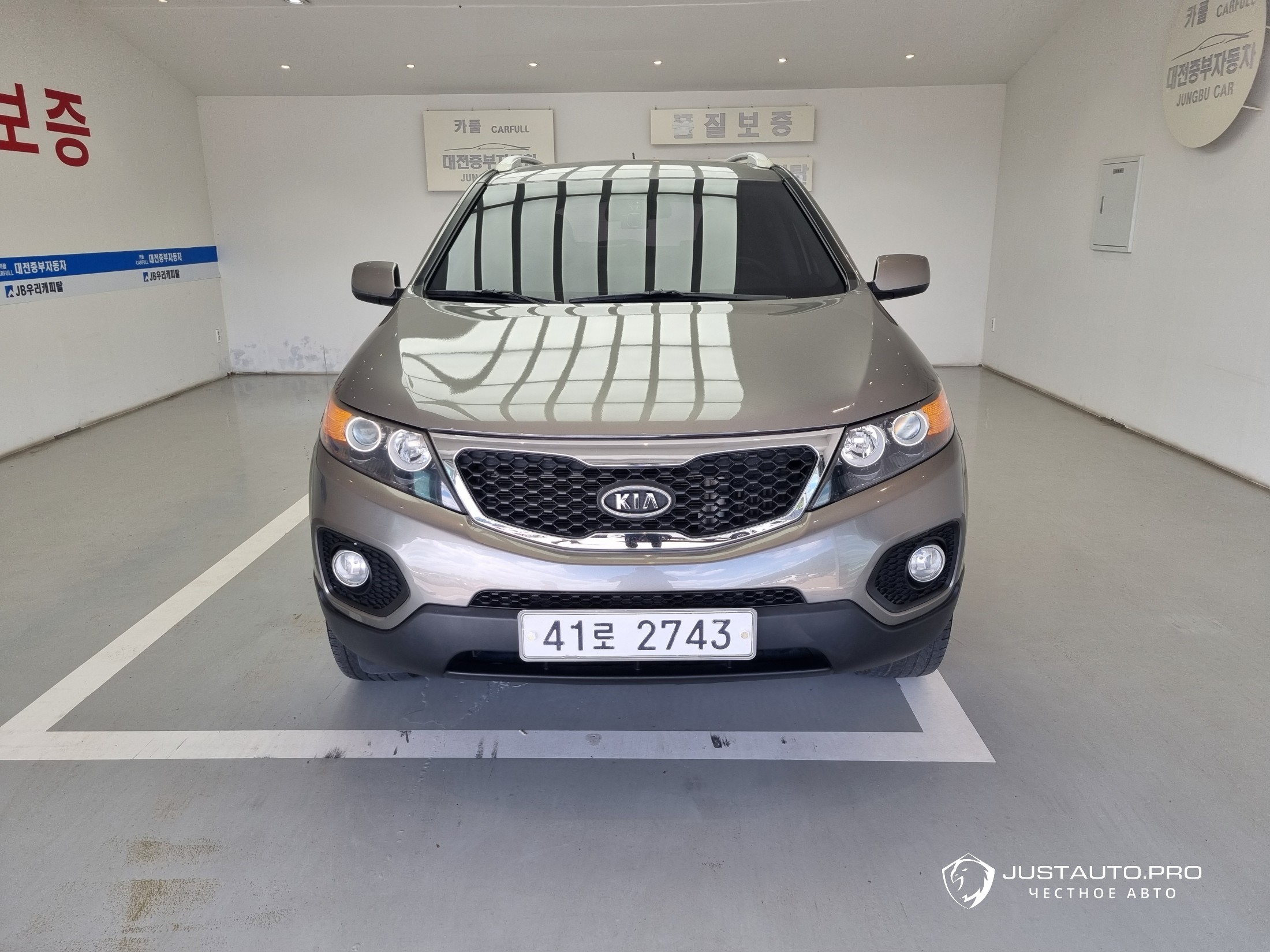 Автомобиль Kia Sorento