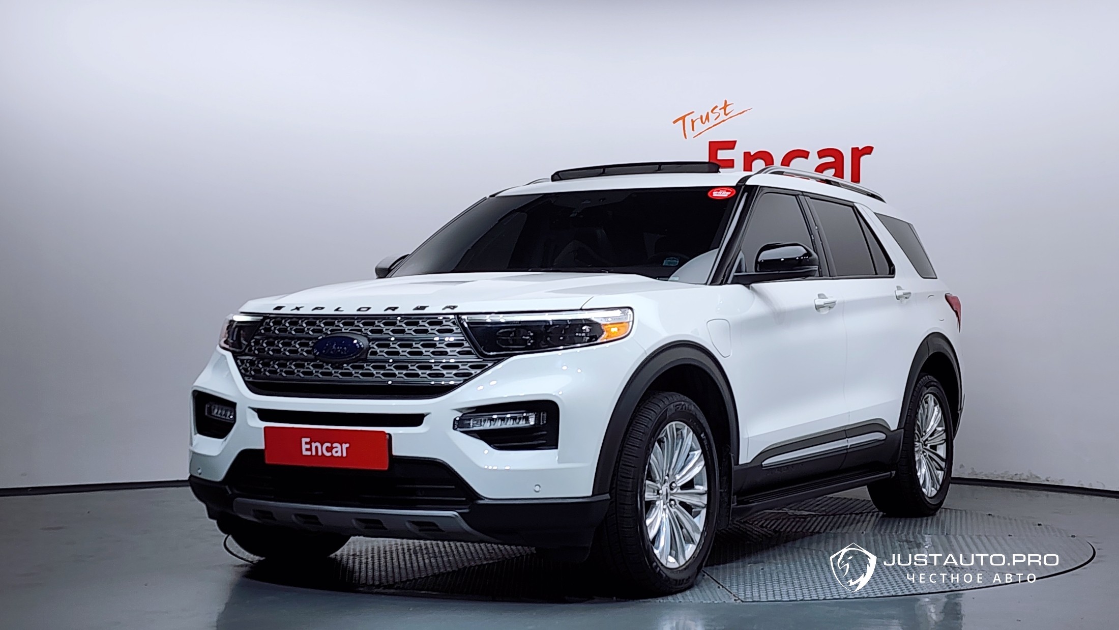 Автомобиль Ford Explorer