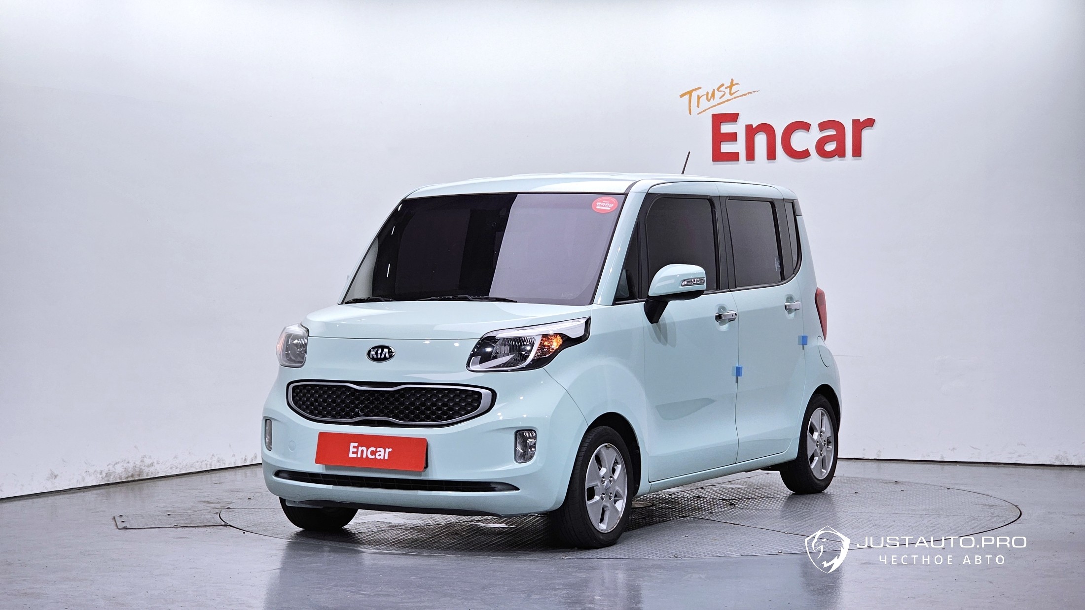 Автомобиль Kia RAY