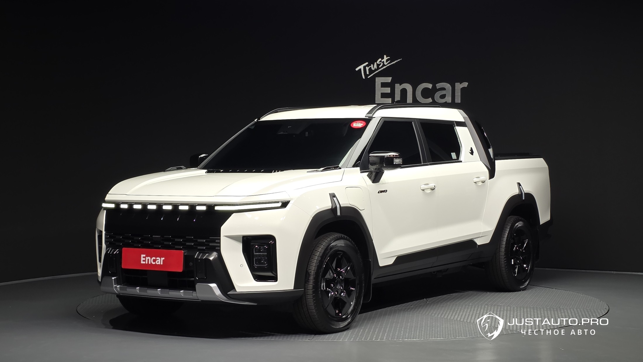 Автомобиль KG_Mobility_Ssangyong Musso