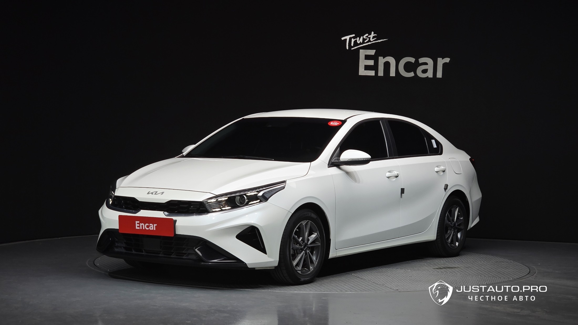 Автомобиль Kia K3