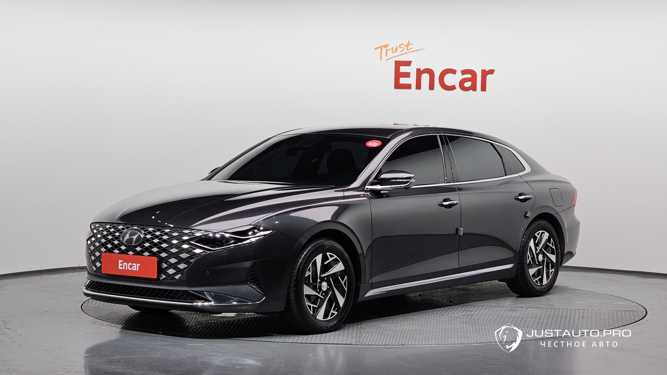Автомобиль Hyundai Grandeur
