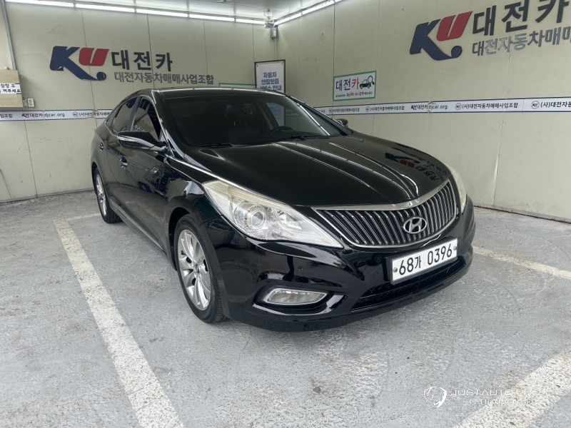 Автомобиль Hyundai Grandeur
