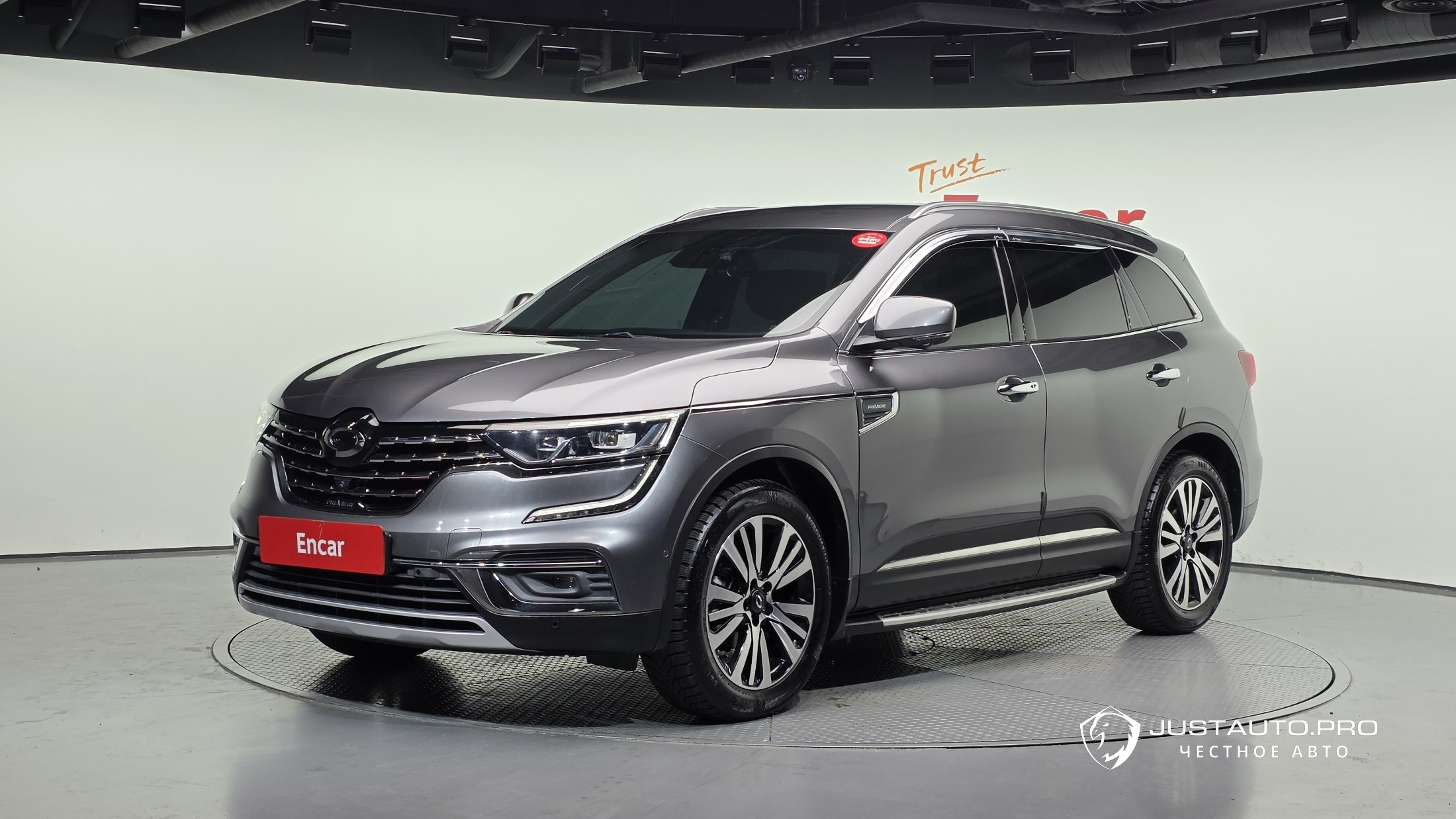 Автомобиль Renault-KoreaSamsung QM6
