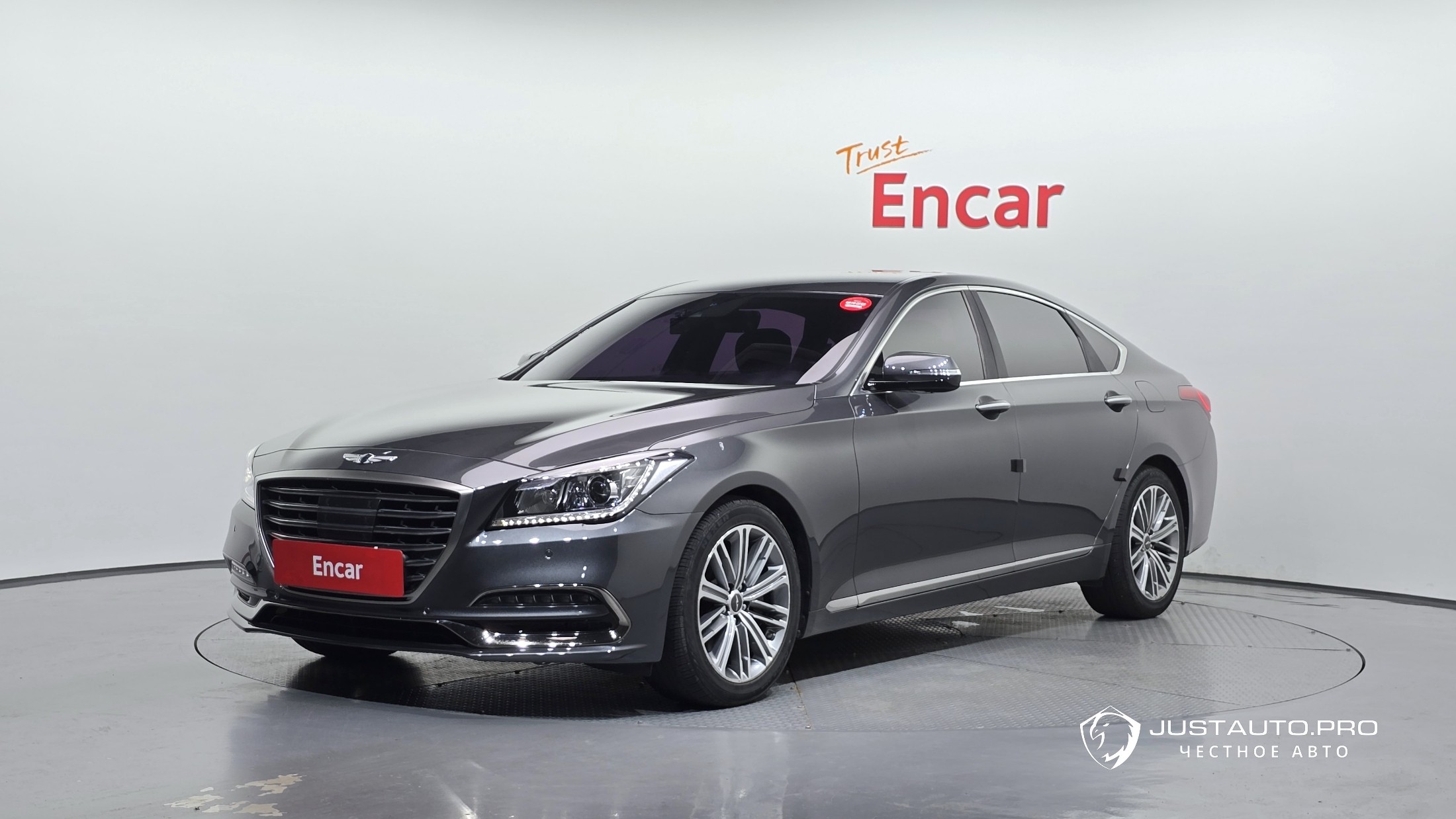 Автомобиль Genesis G80